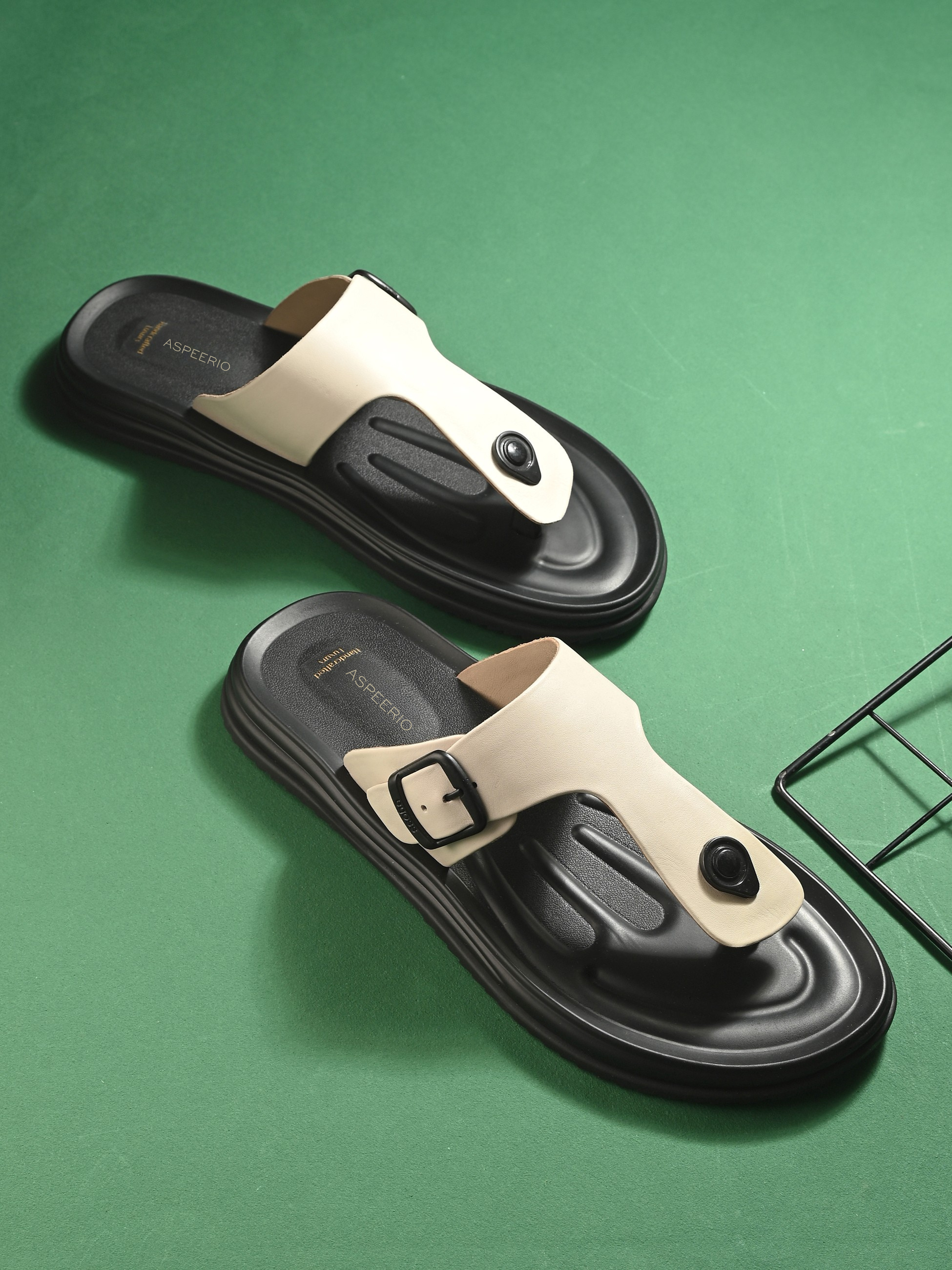 Comet Leather Slippers by Aspeerio