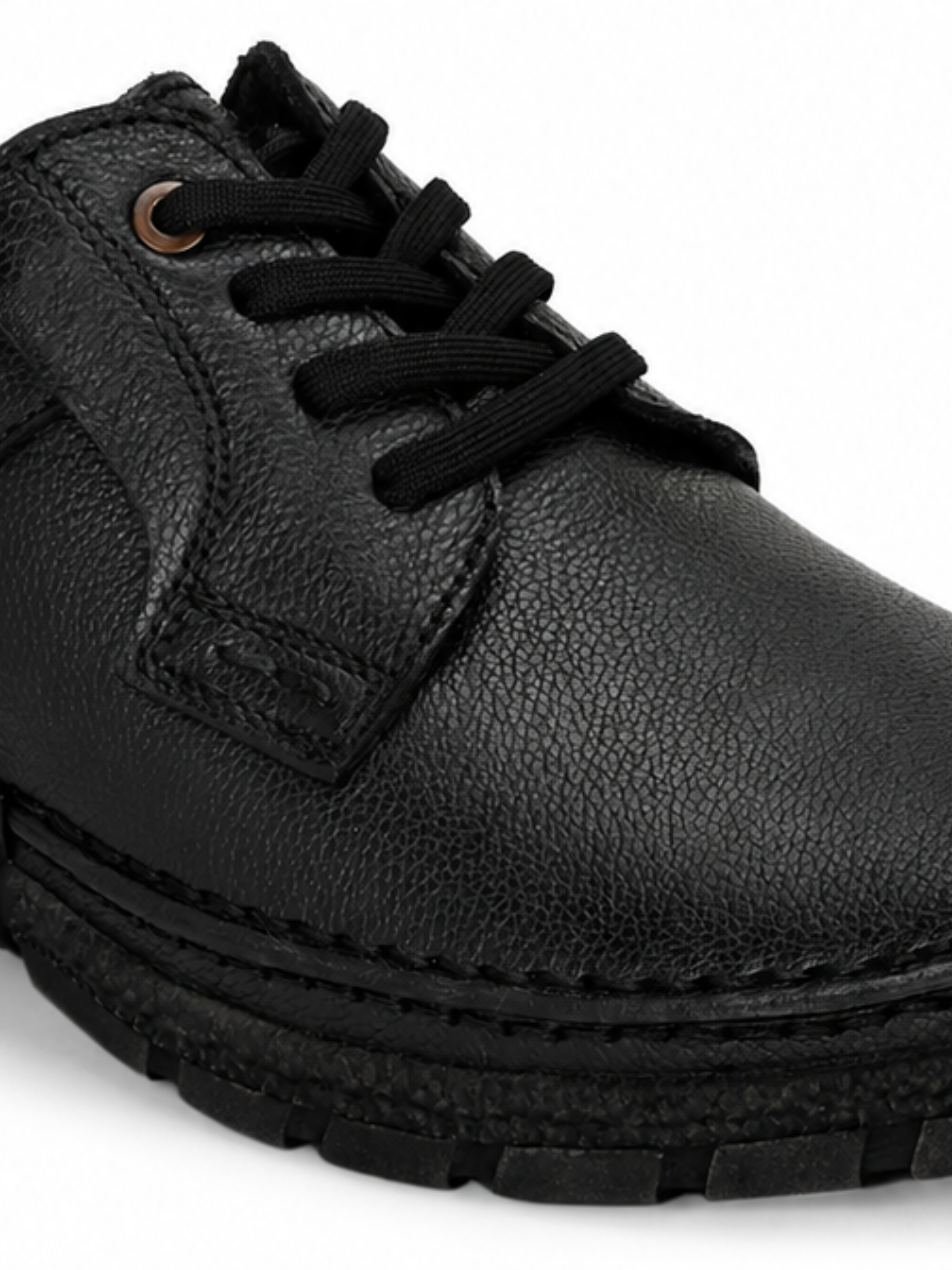 Mudtrail Lace-Up Shoes by Aspeerio