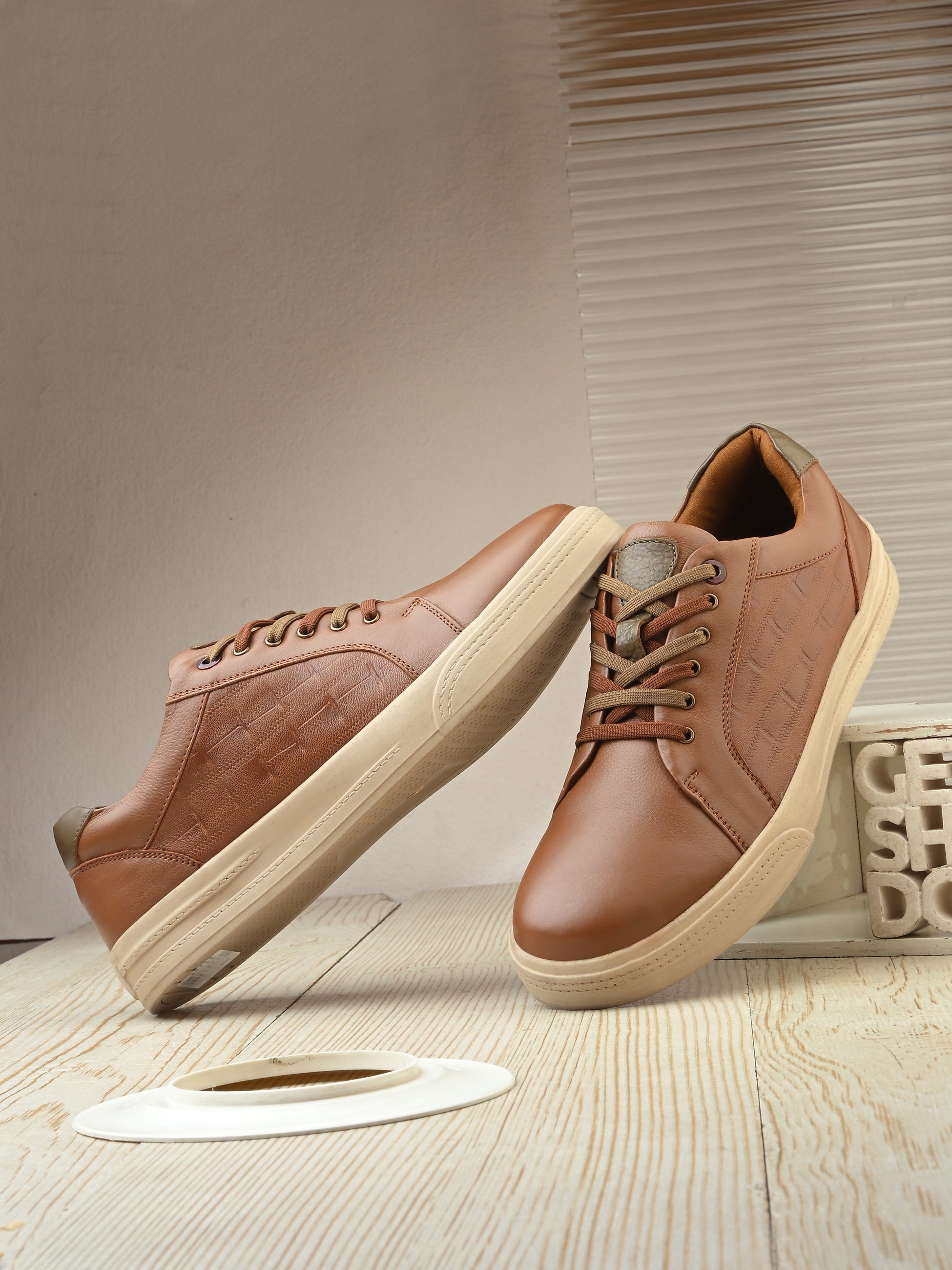 Egoss Gold Sneakers For Men