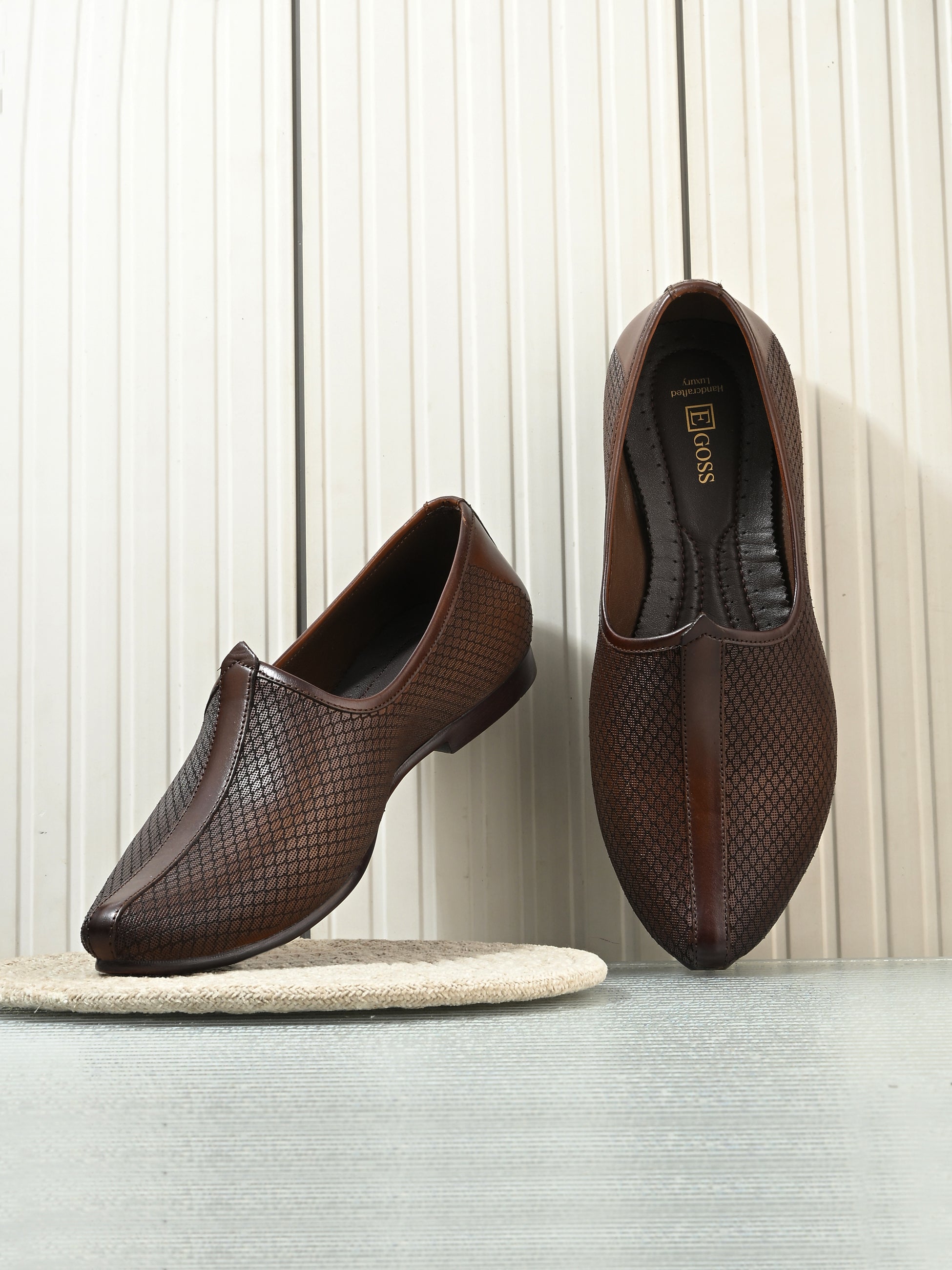 Egoss Ethnic Jooti For Men