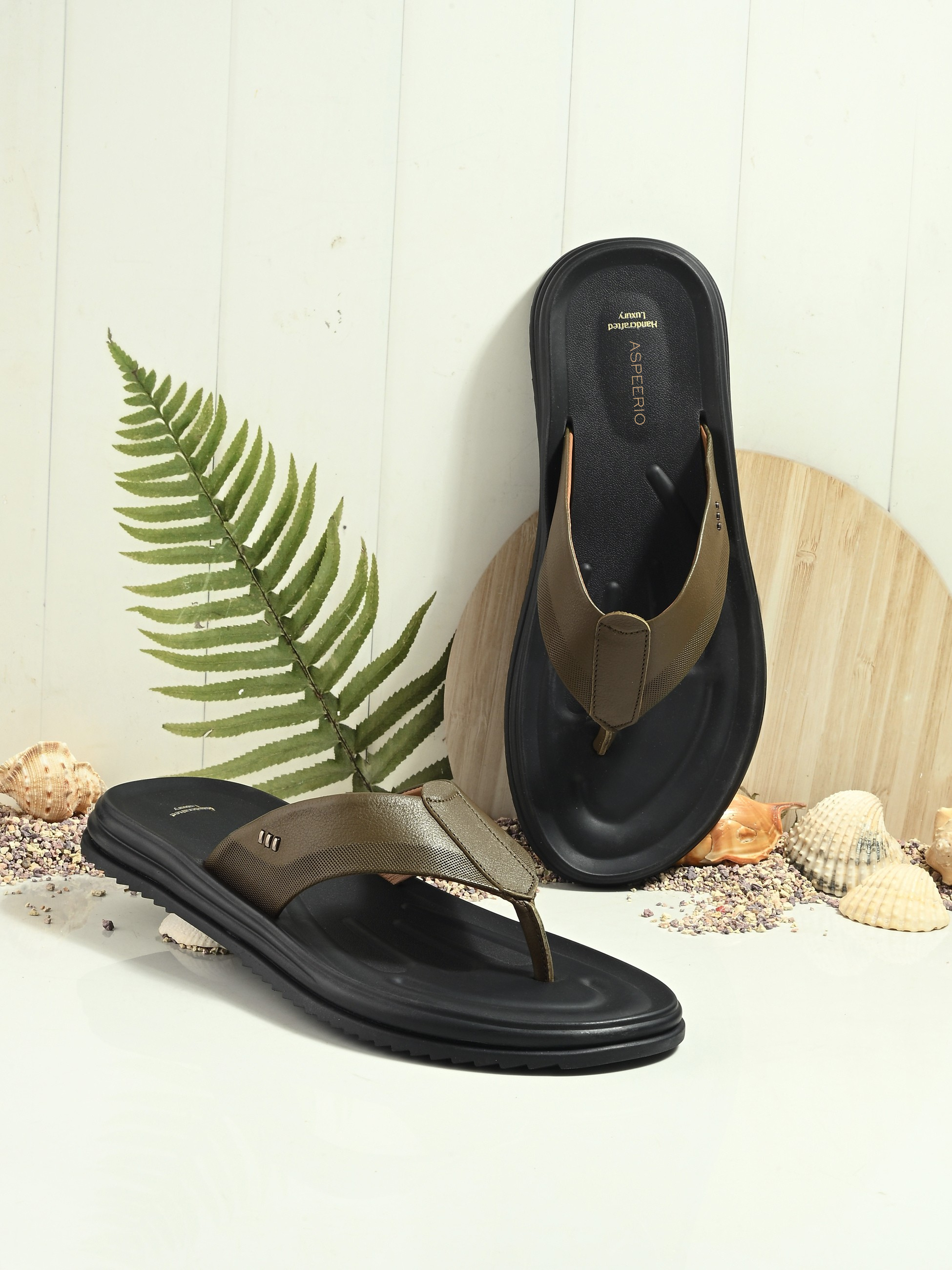 Comet Leather Slippers by Aspeerio