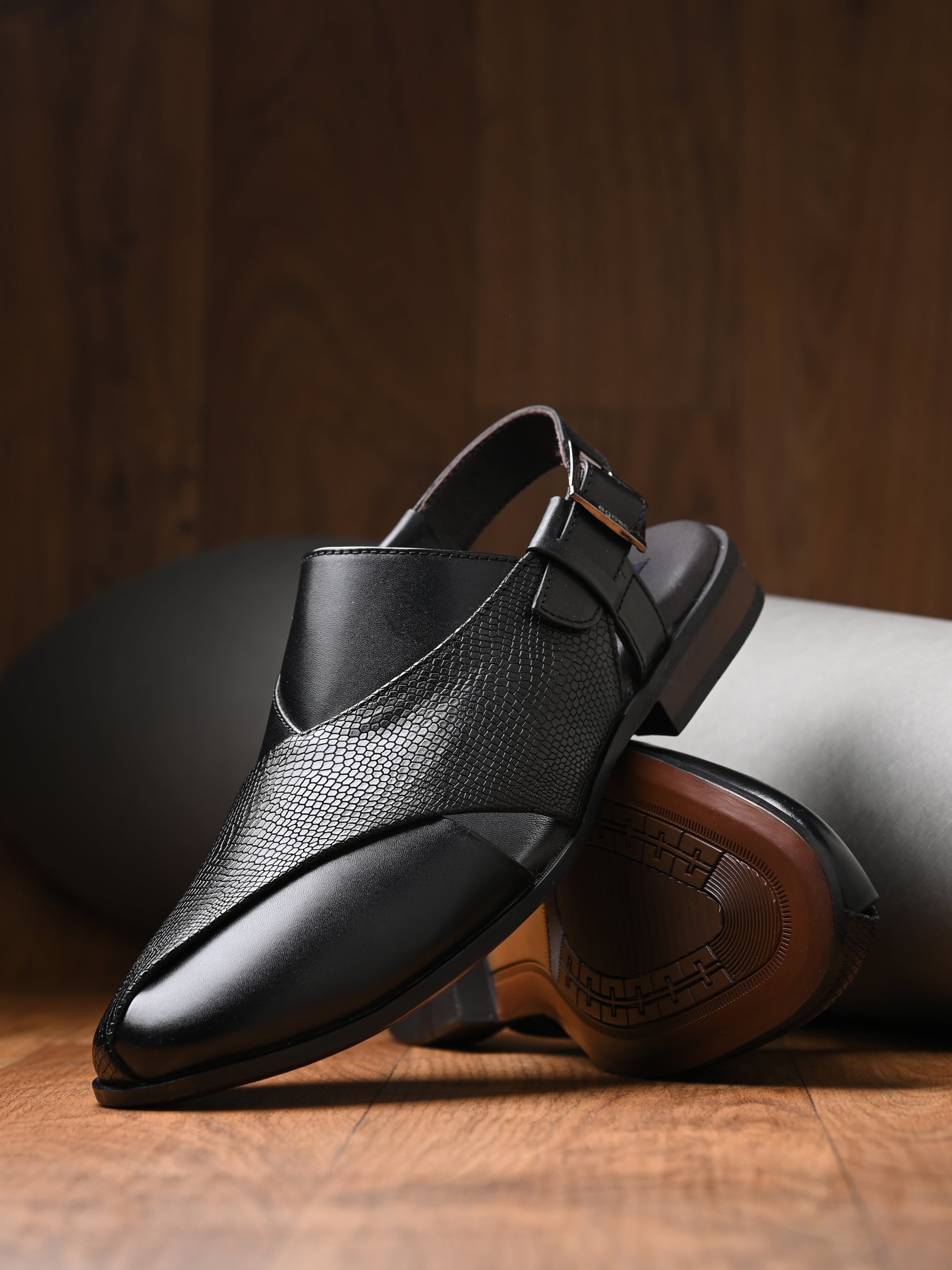 Egoss Peshawari Sandal For Men