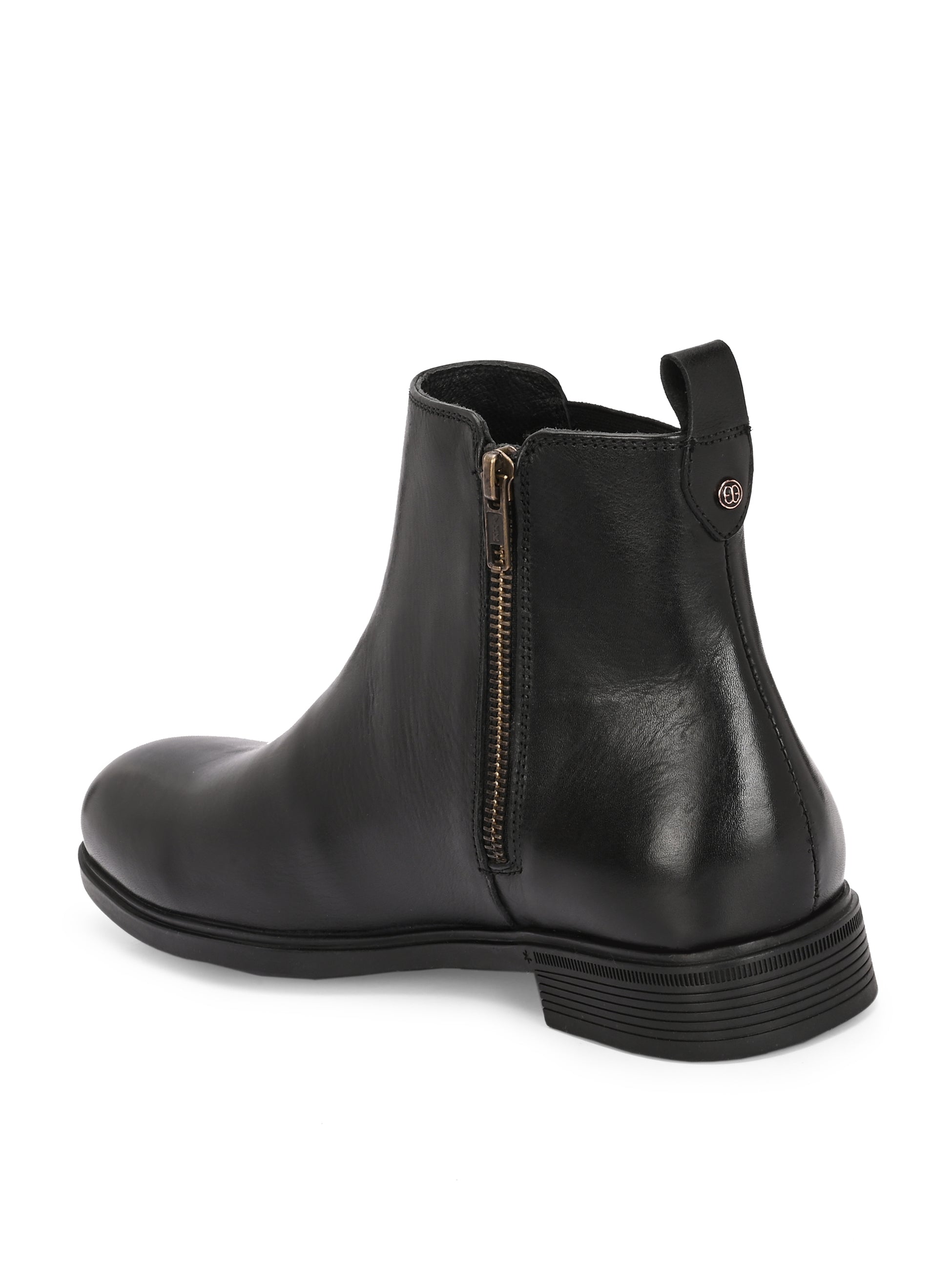 Egoss Leather Chelsea Boots For Men