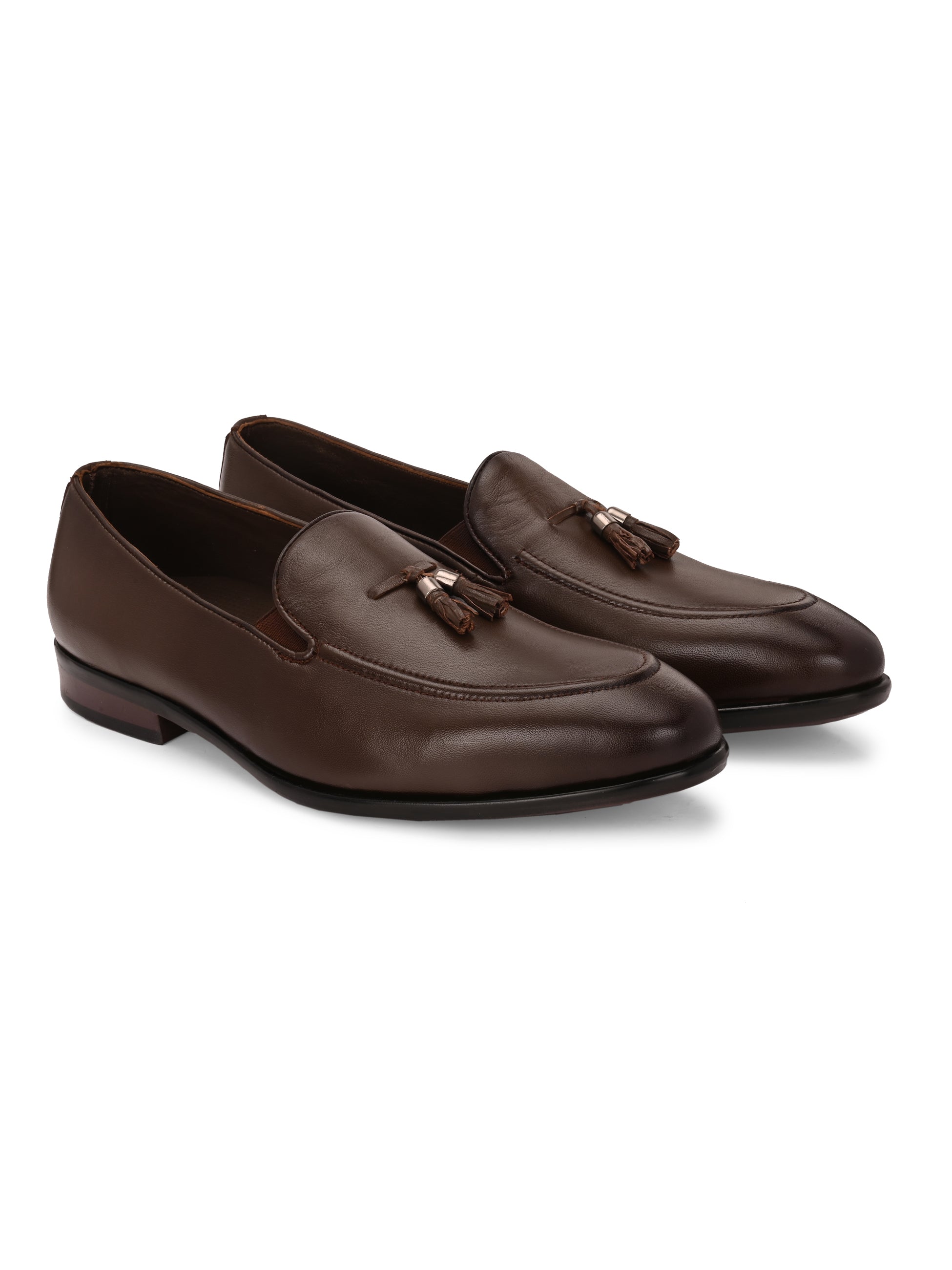 Rover Tassel Loafers by Aspeerio