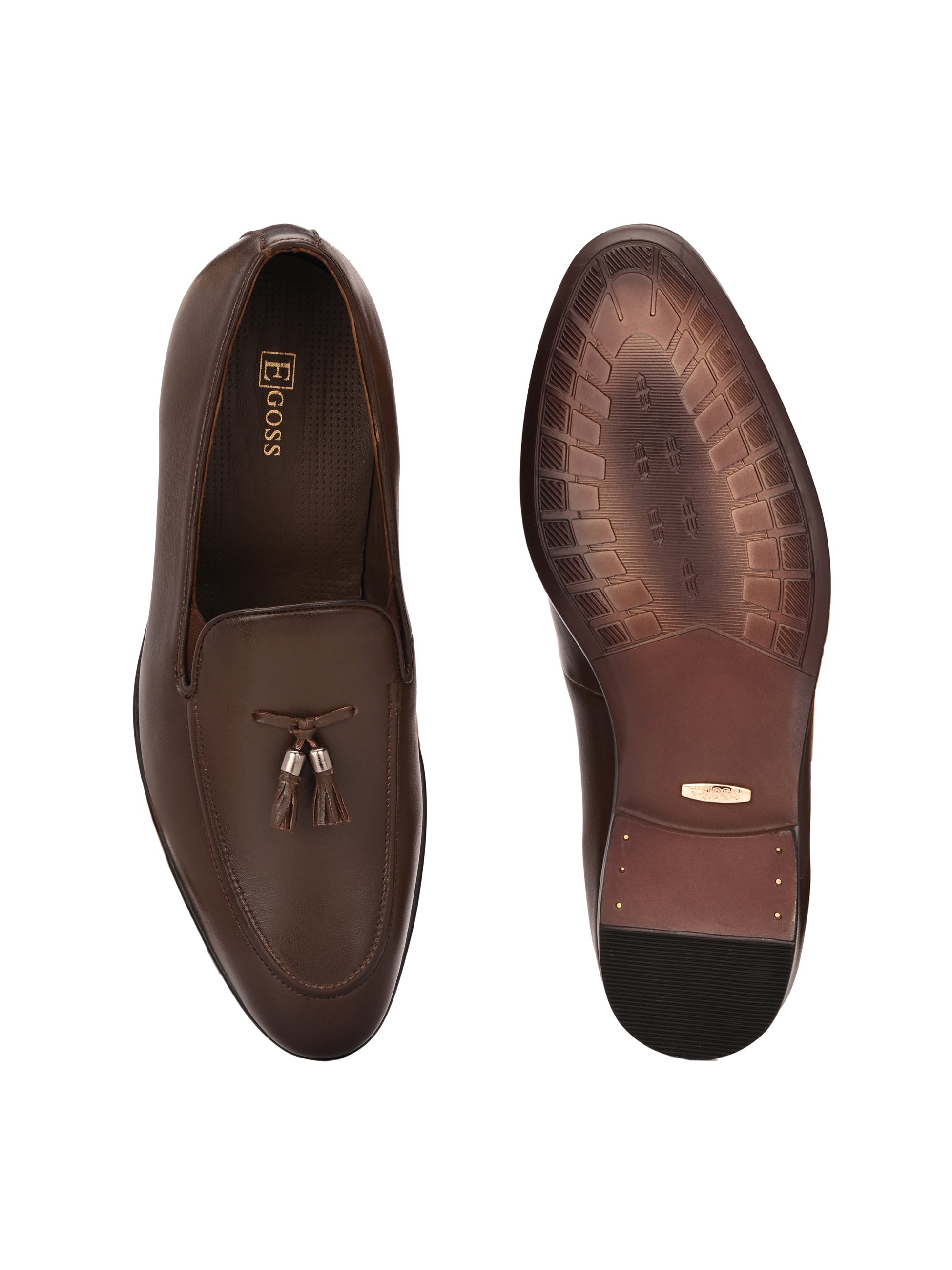 Rover Tassel Loafers by Aspeerio