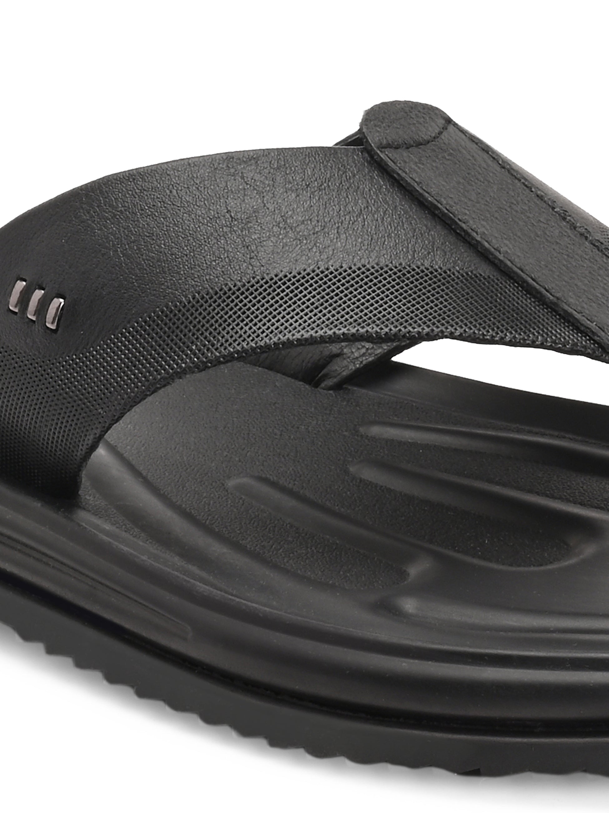 Comet Leather Slippers by Aspeerio