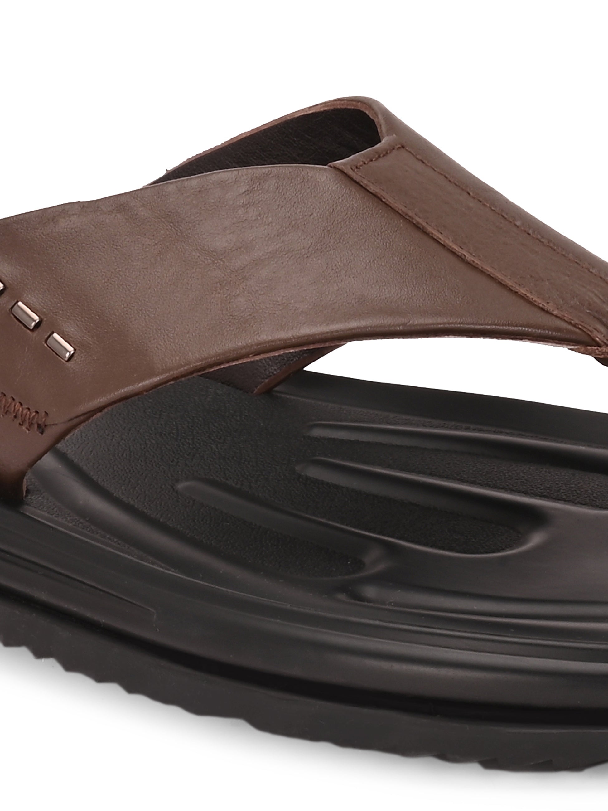 Comet Leather Slippers by Aspeerio