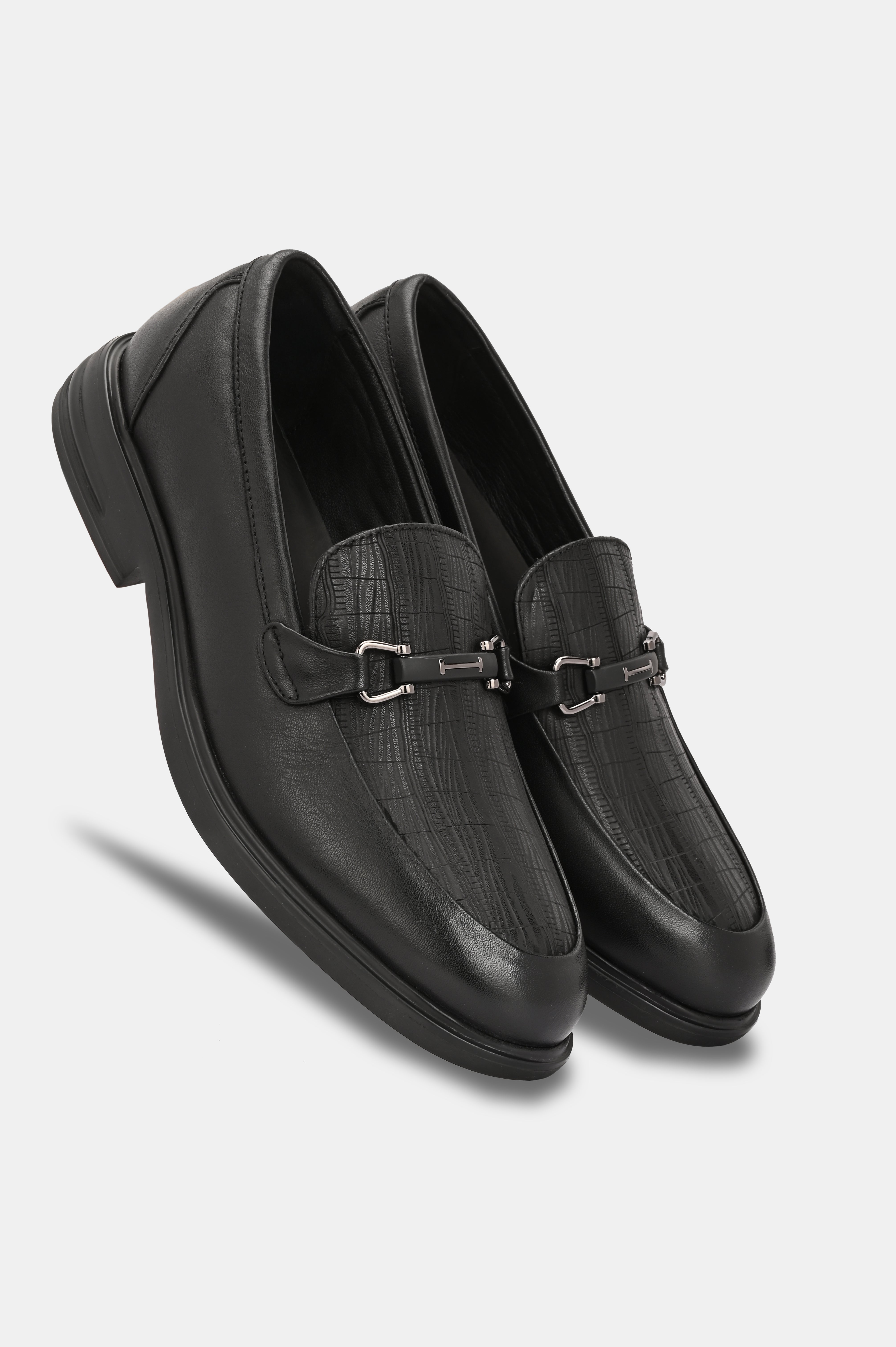 Buckled Party Loafers by Lafattio