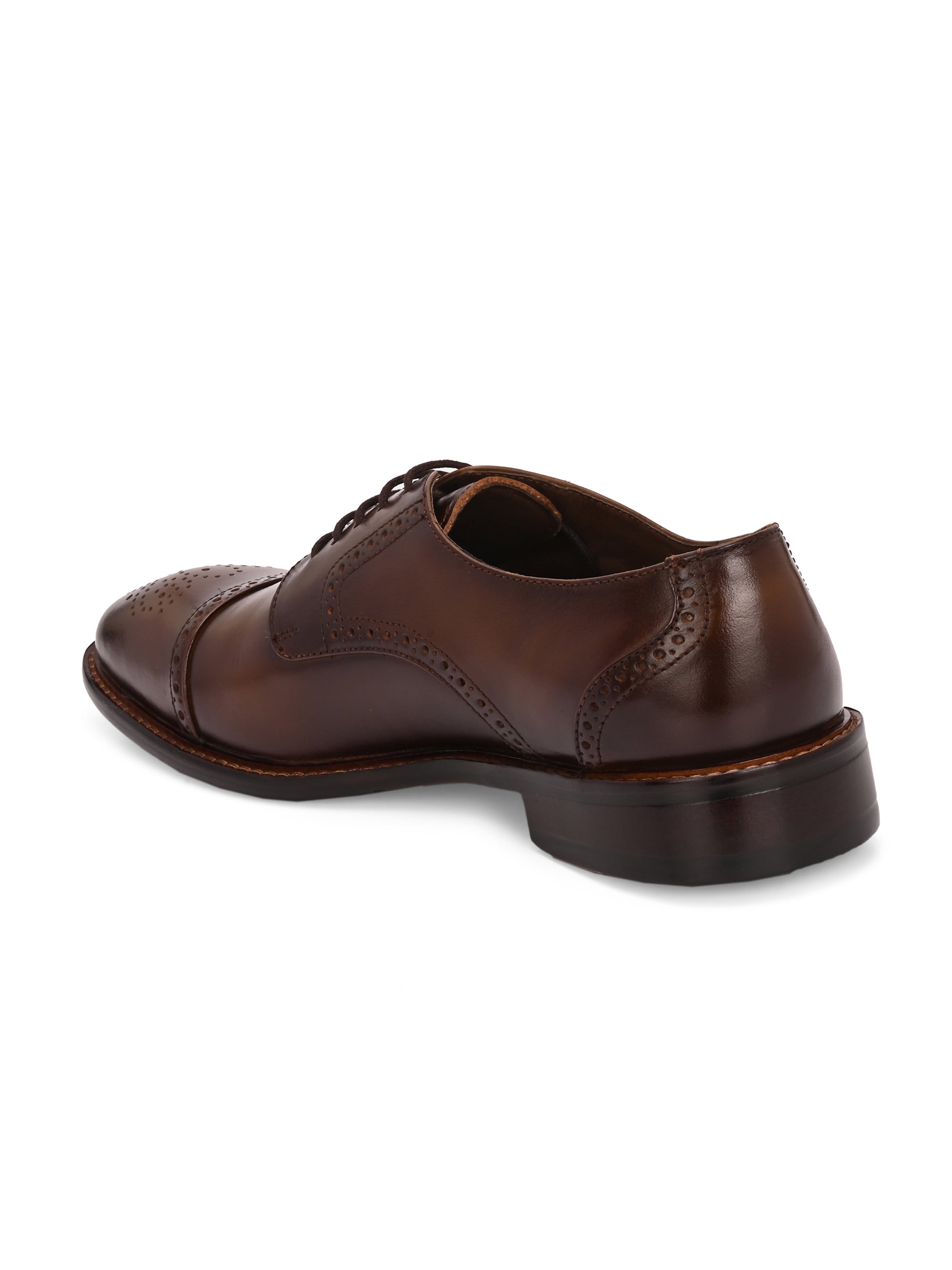 Spanish Lace-Up Brogues by Lafattio