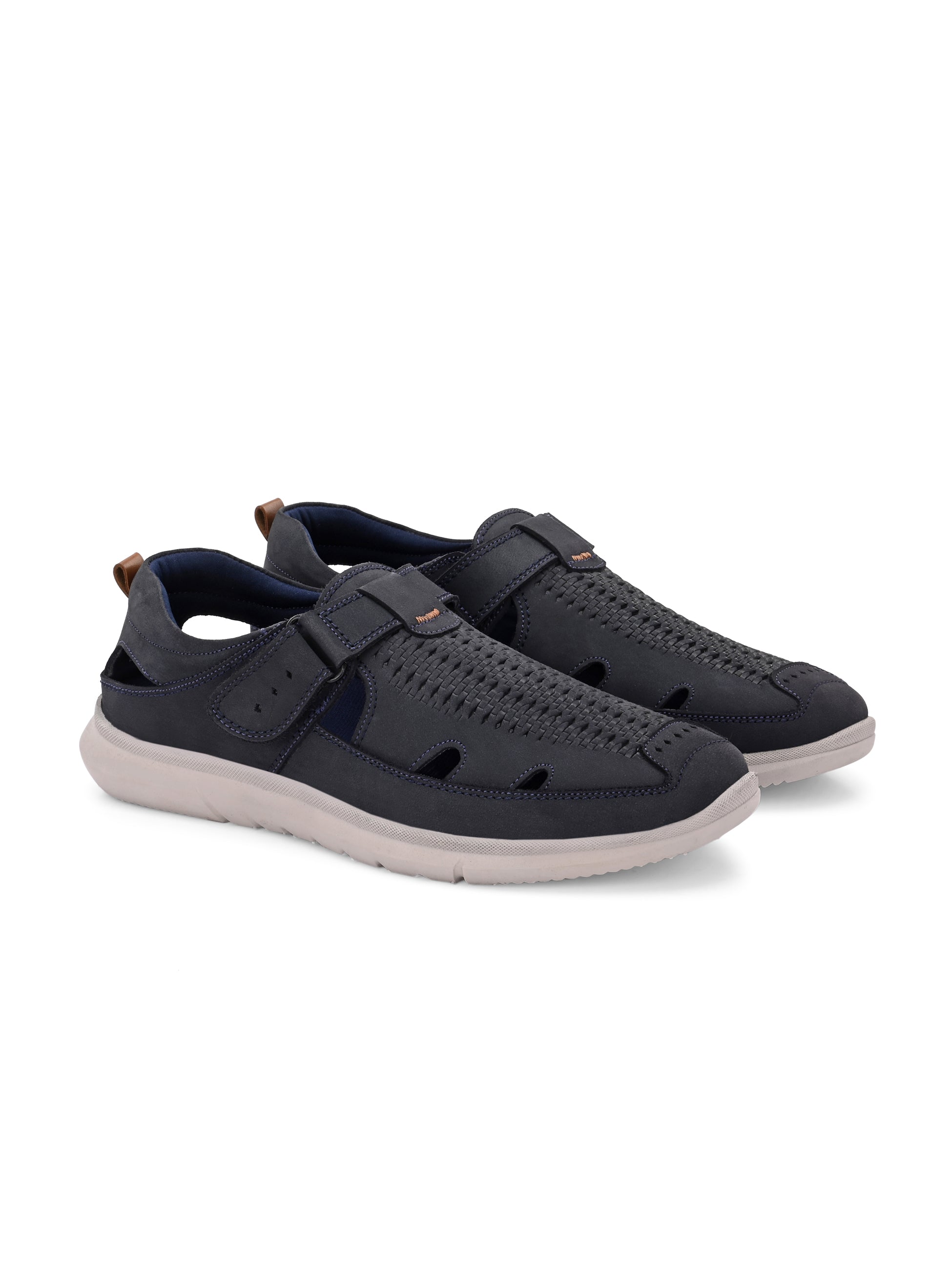 Zero Gravity Sandals by Egoss