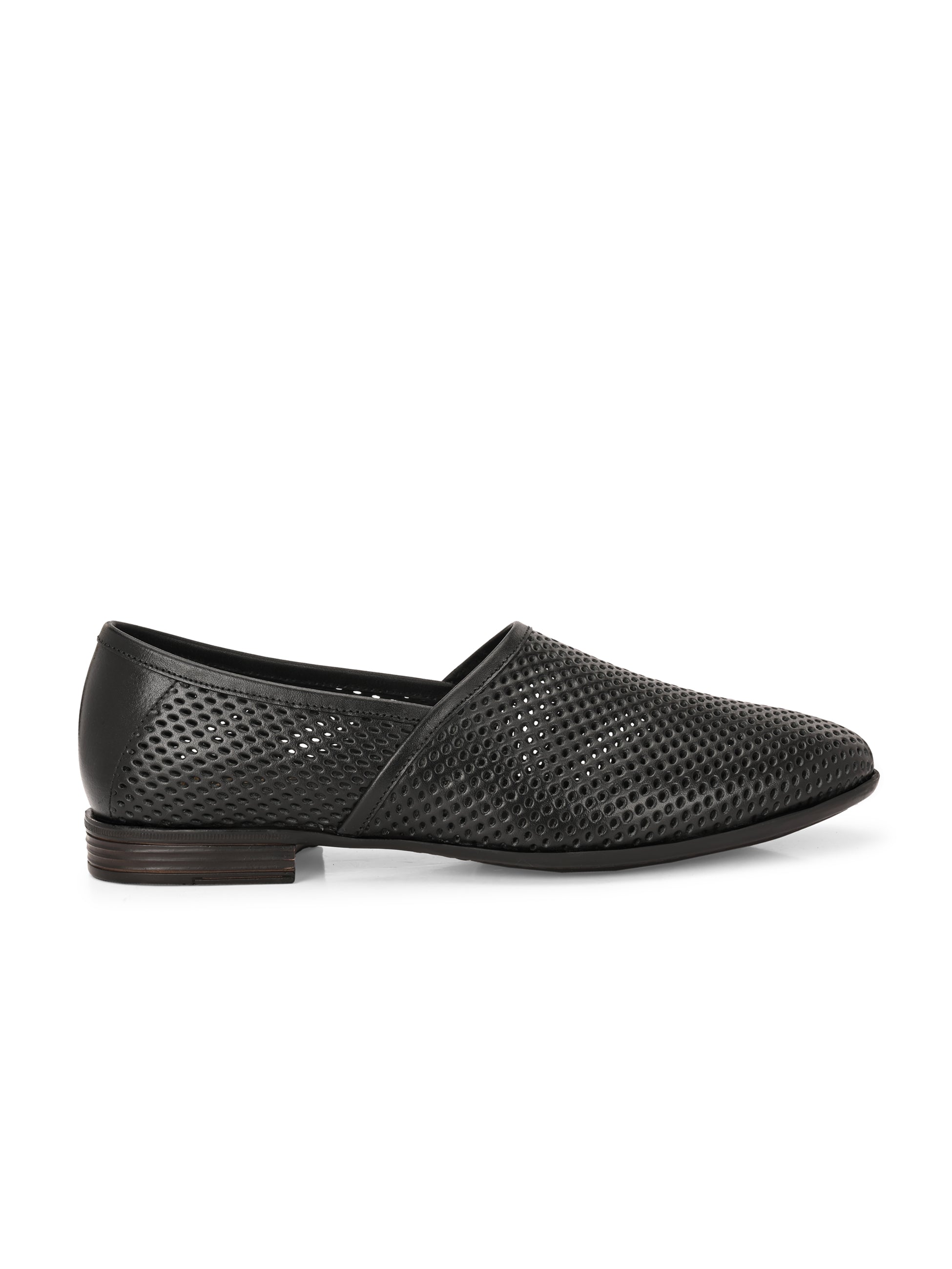 Egoss Perforated Summer Shoes For Men