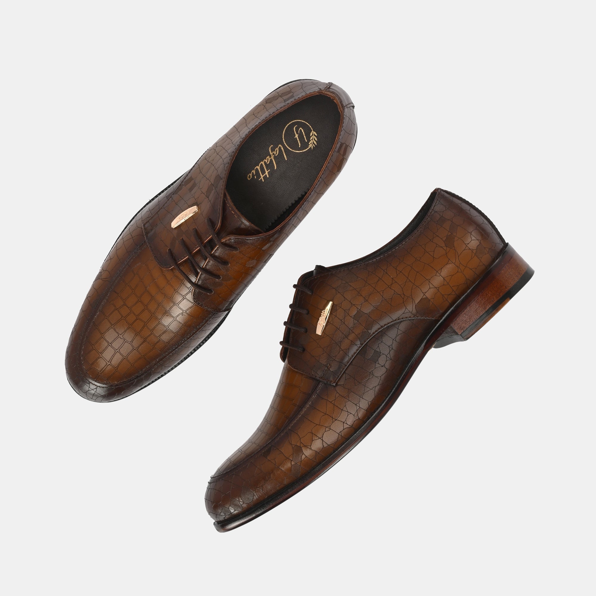 Laser Engraved Lace-Up Shoes by Lafattio