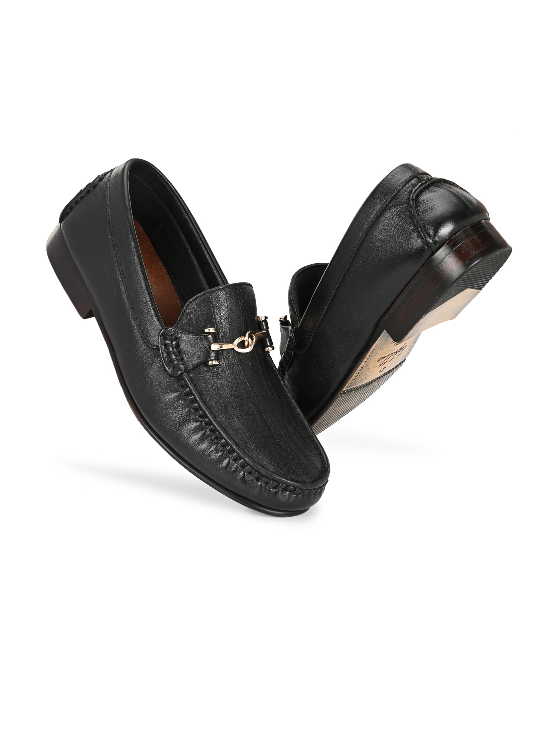 Classic Buckled Loafers by Lafattio