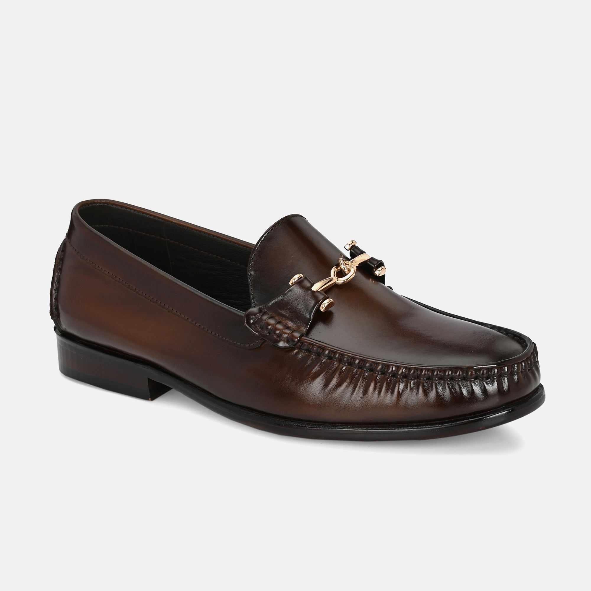 Classic Buckled Loafers by Lafattio