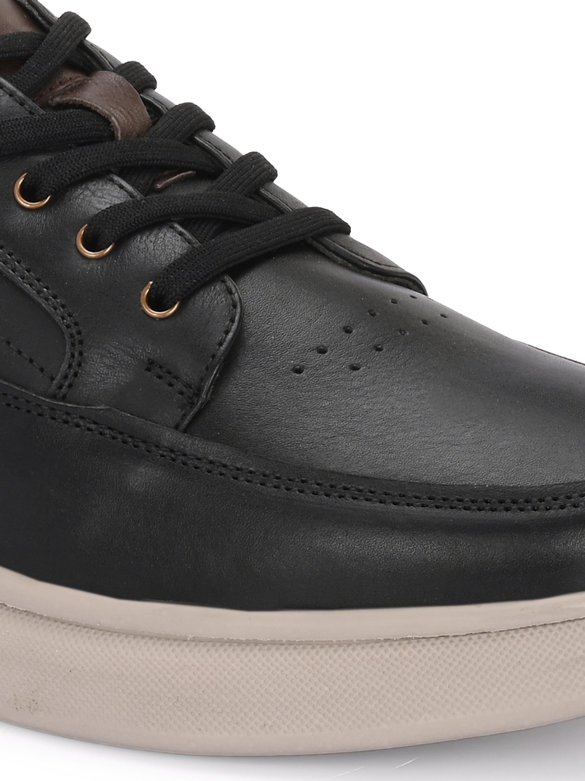 Zero Gravity Sneakers by Egoss