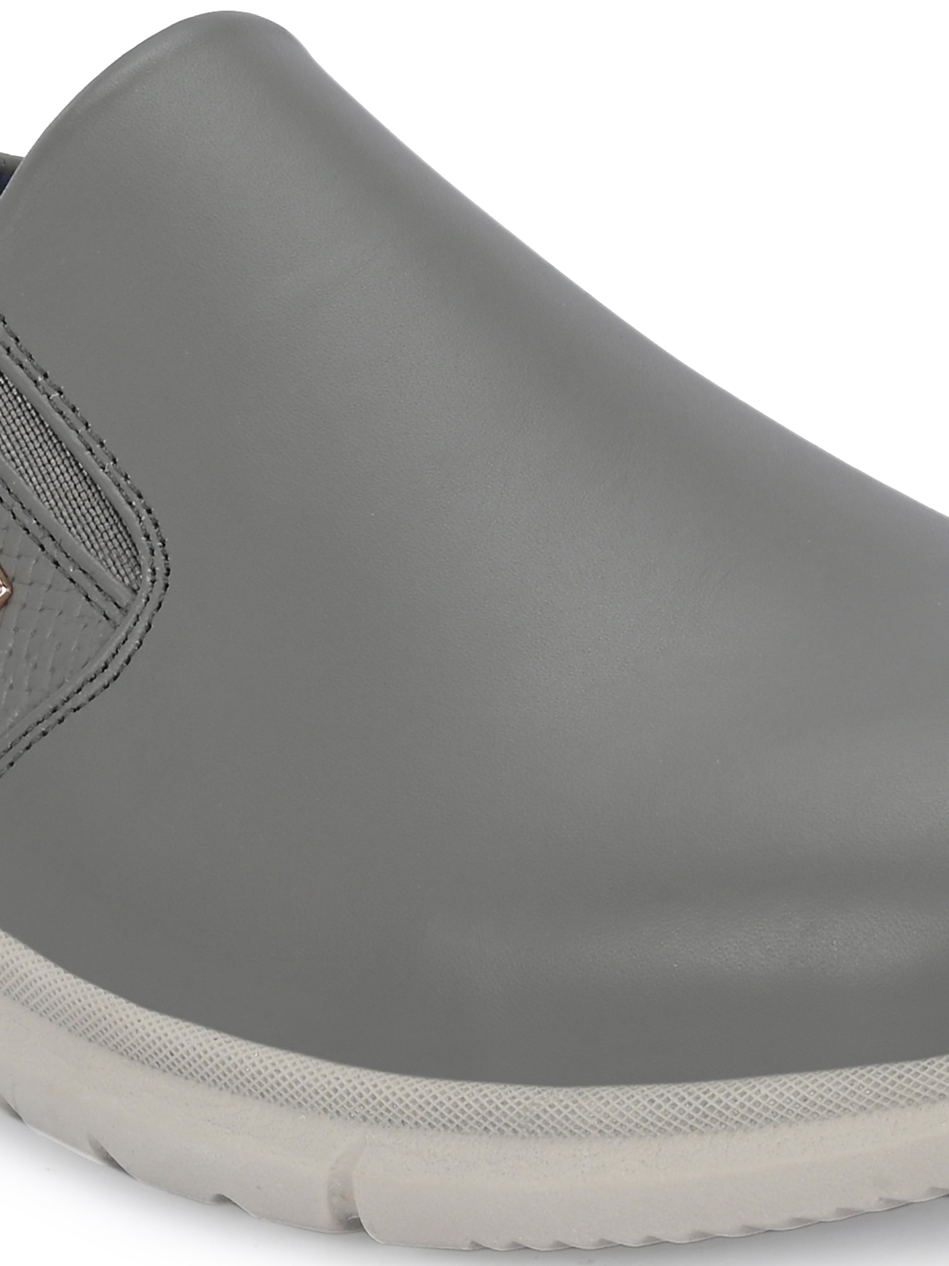 Egoss Gold Sneakers For Men