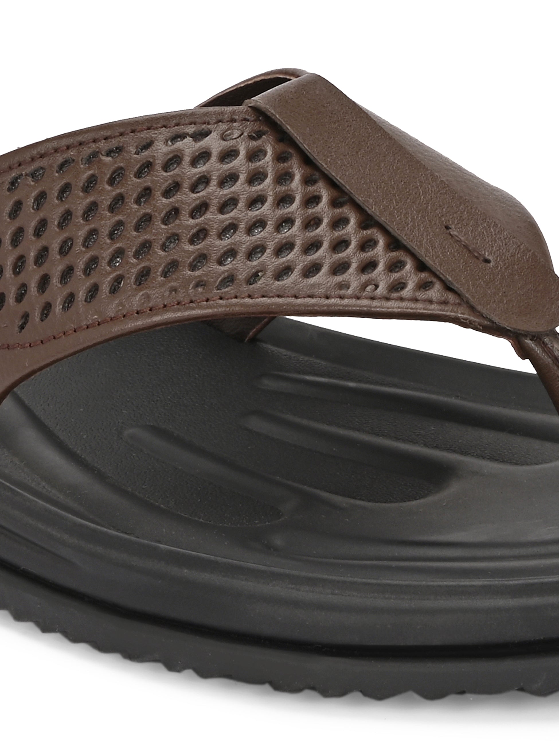 Comet Leather Slippers by Aspeerio