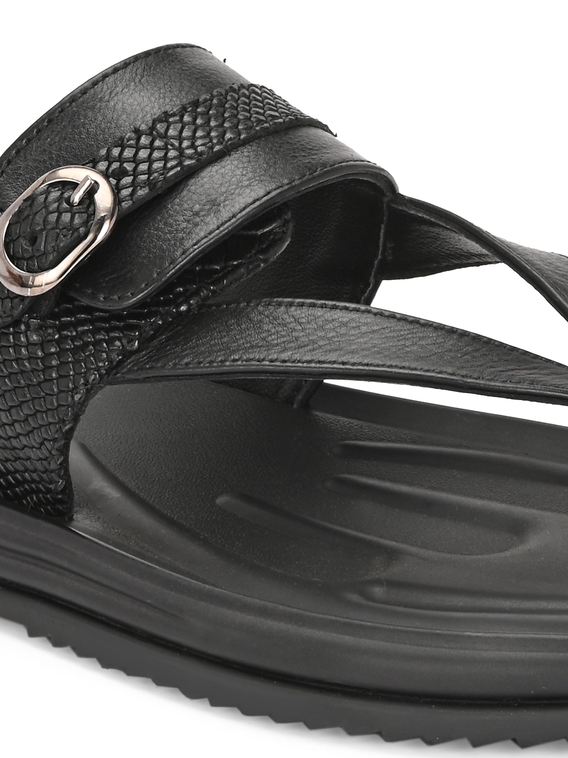 Comet Leather Slippers by Aspeerio