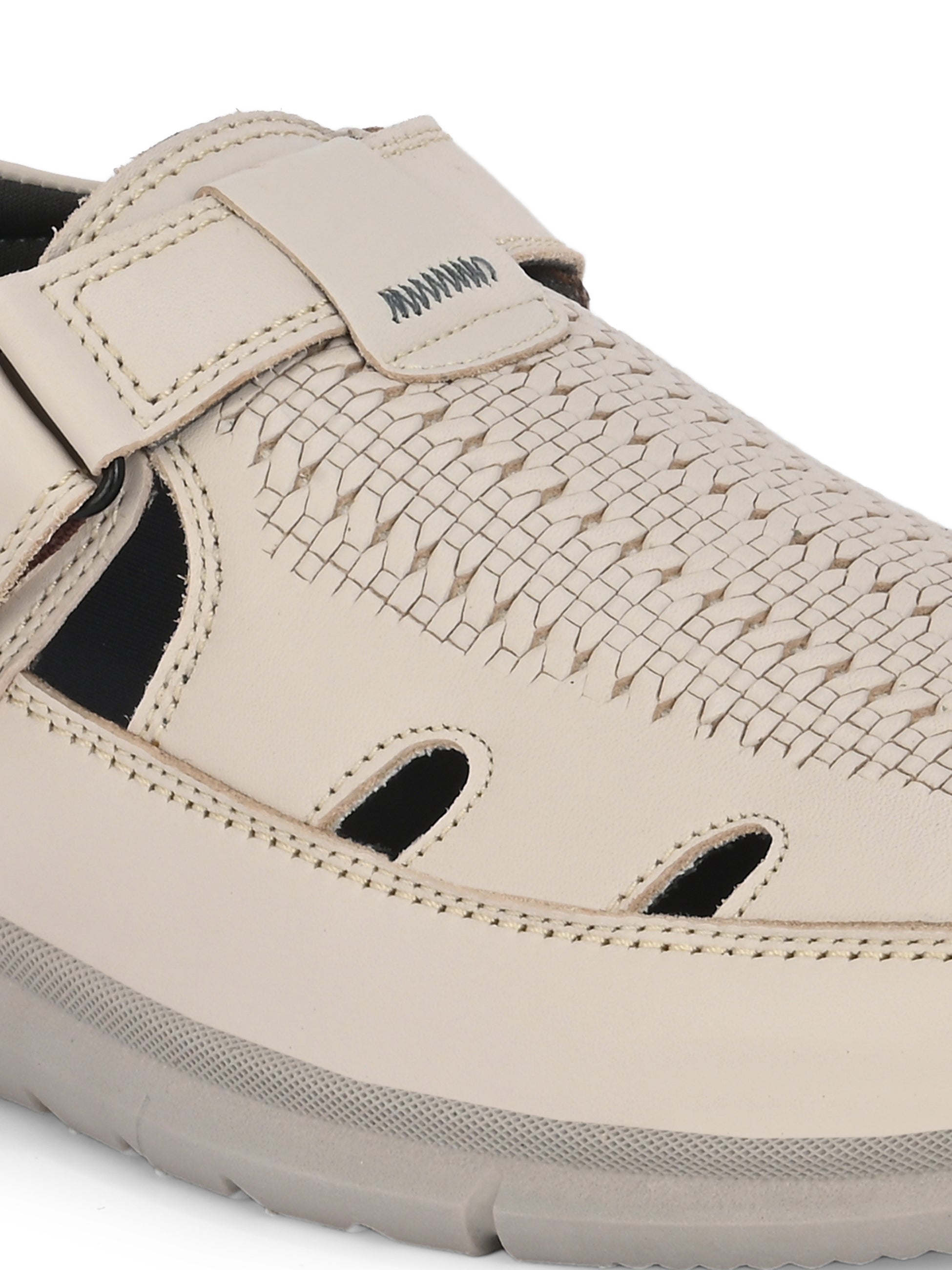 Zero Gravity Sandals by Egoss