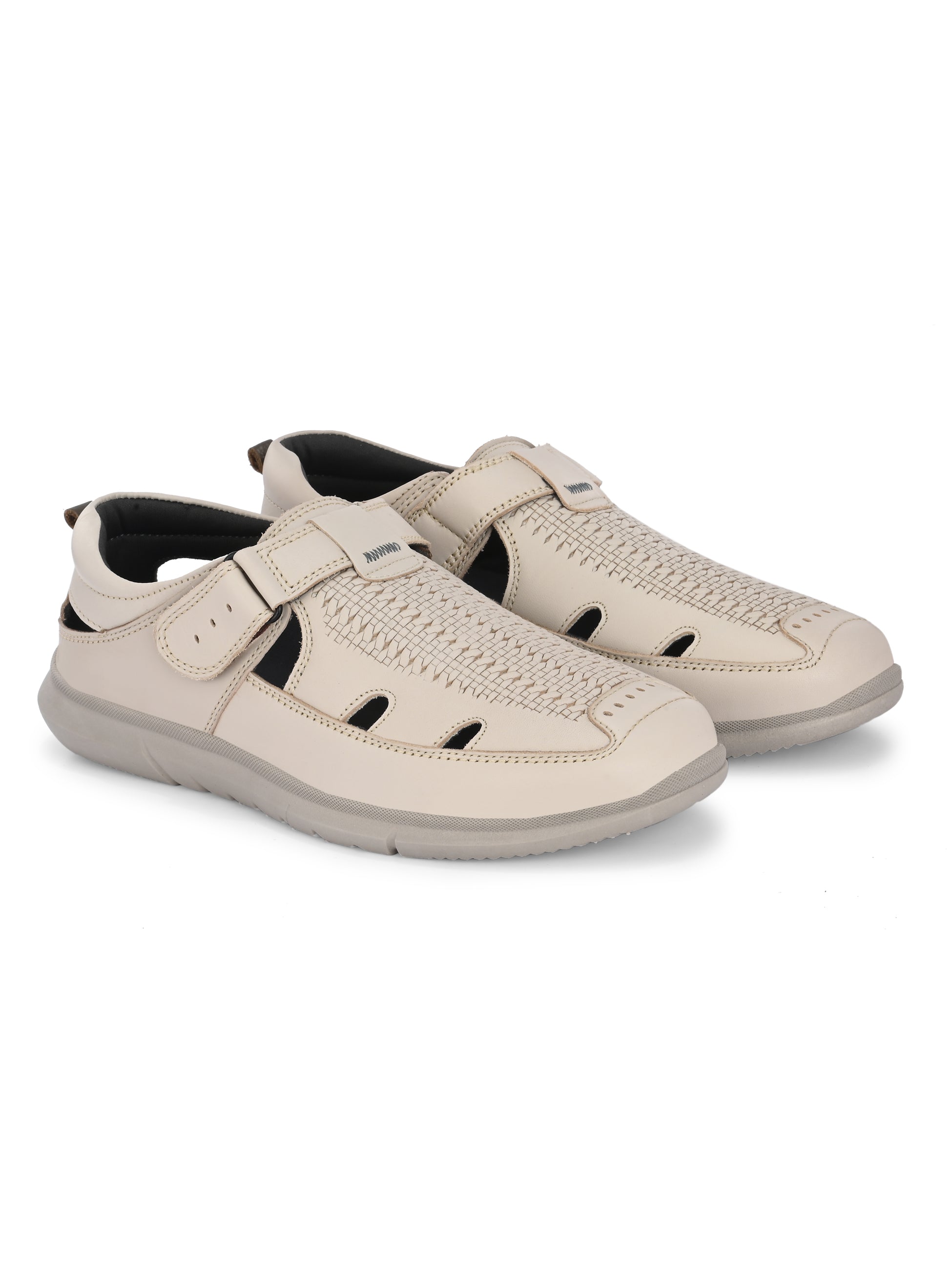Zero Gravity Sandals by Egoss