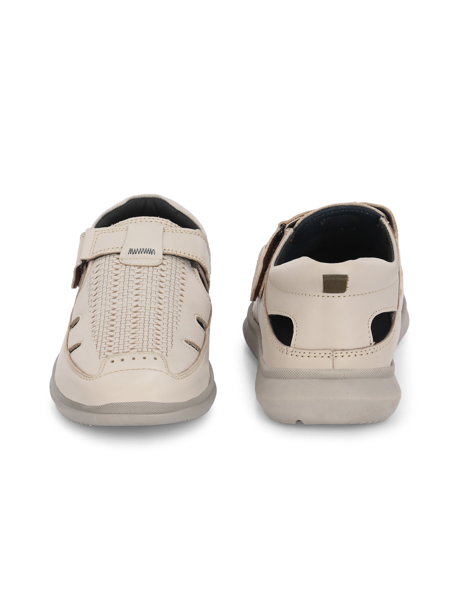 Zero Gravity Sandals by Egoss