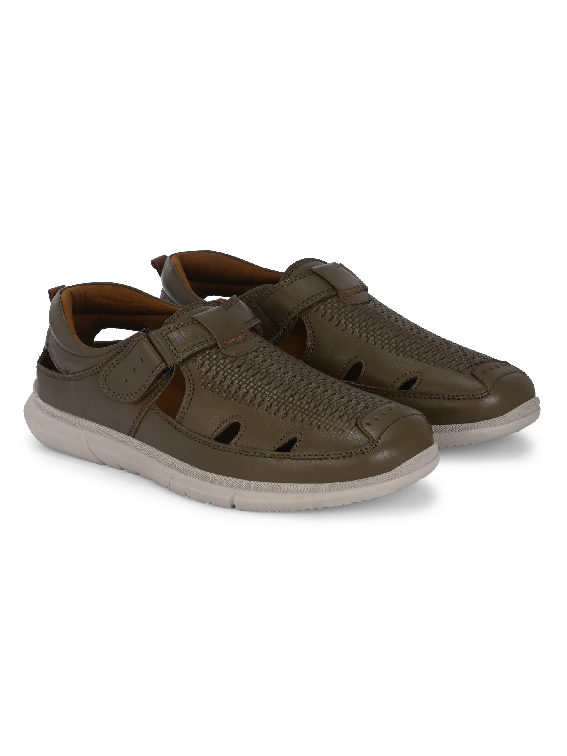 Zero Gravity Sandals by Egoss