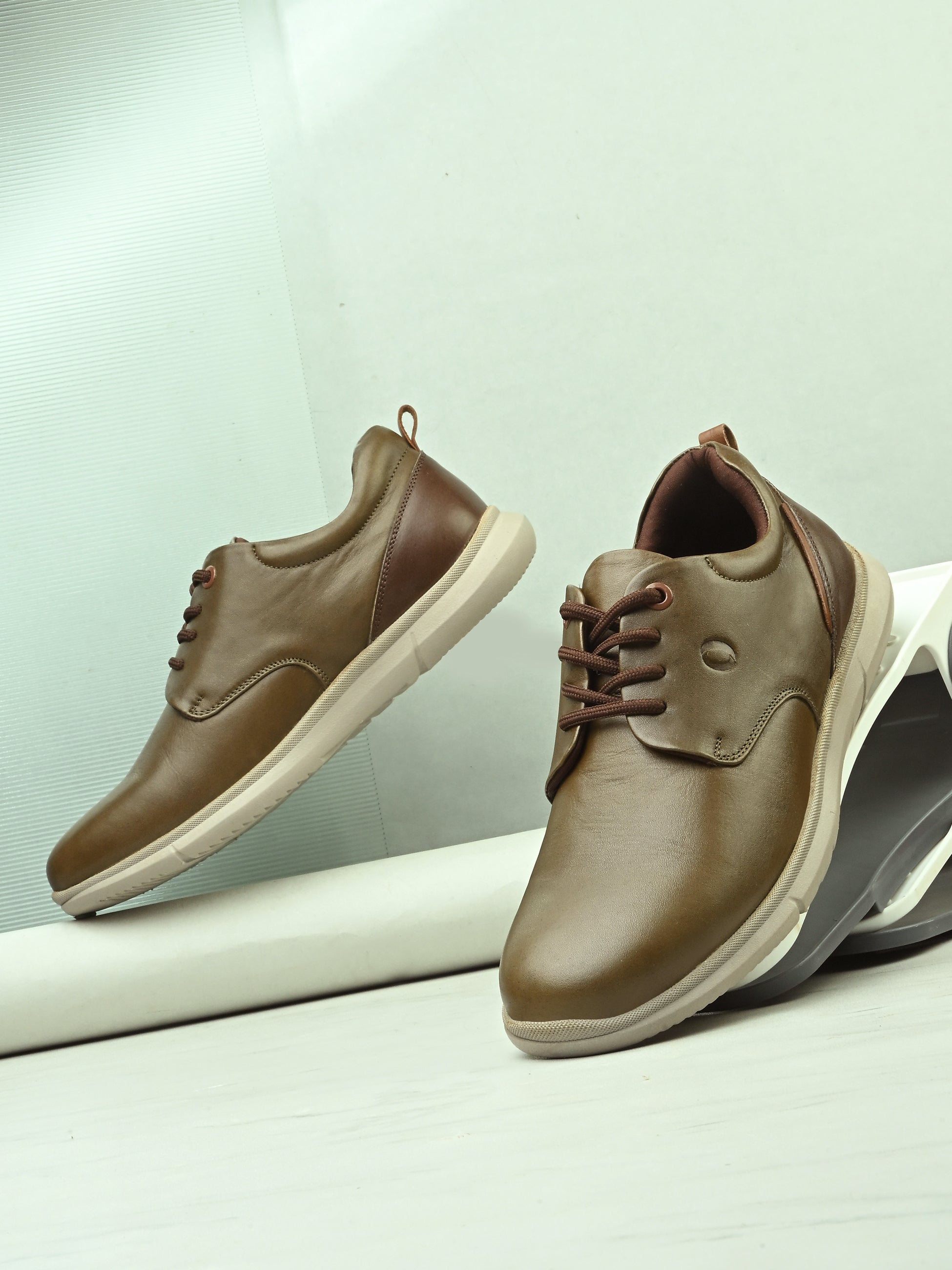 Zero Gravity Sneakers by Egoss