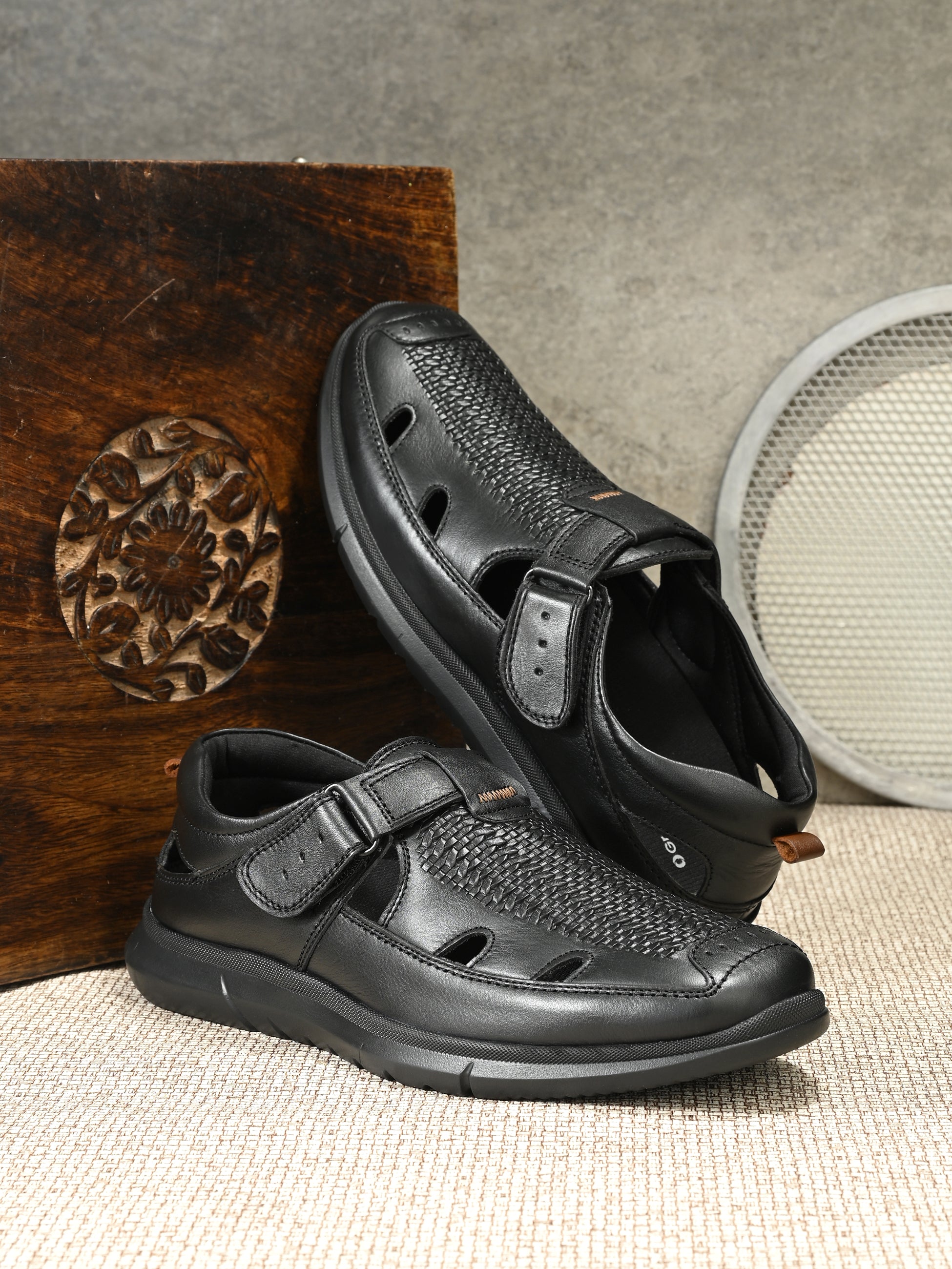 Zero Gravity Sandals by Egoss