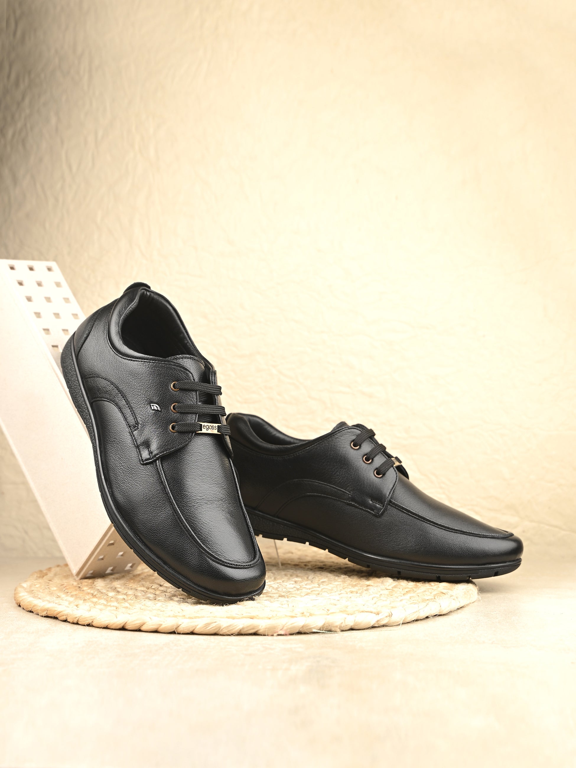 Egoss Casual Lace-Up Shoes For Men