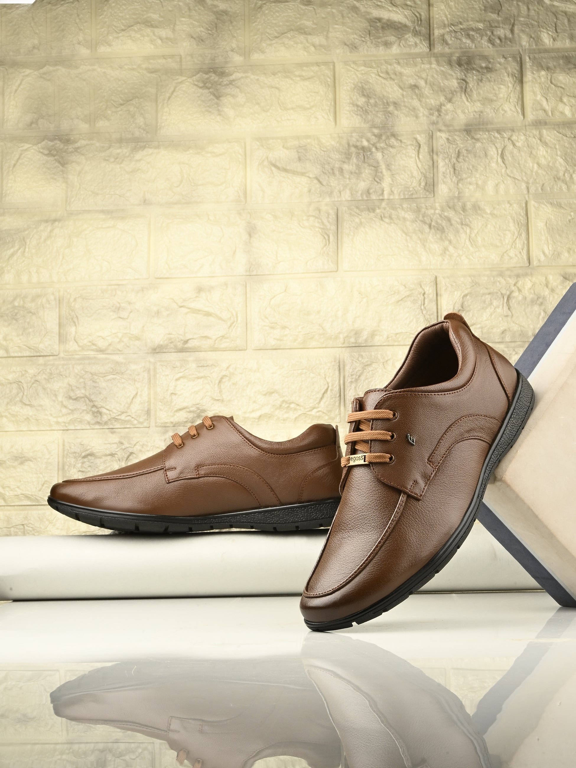 Egoss Casual Lace-Up Shoes For Men
