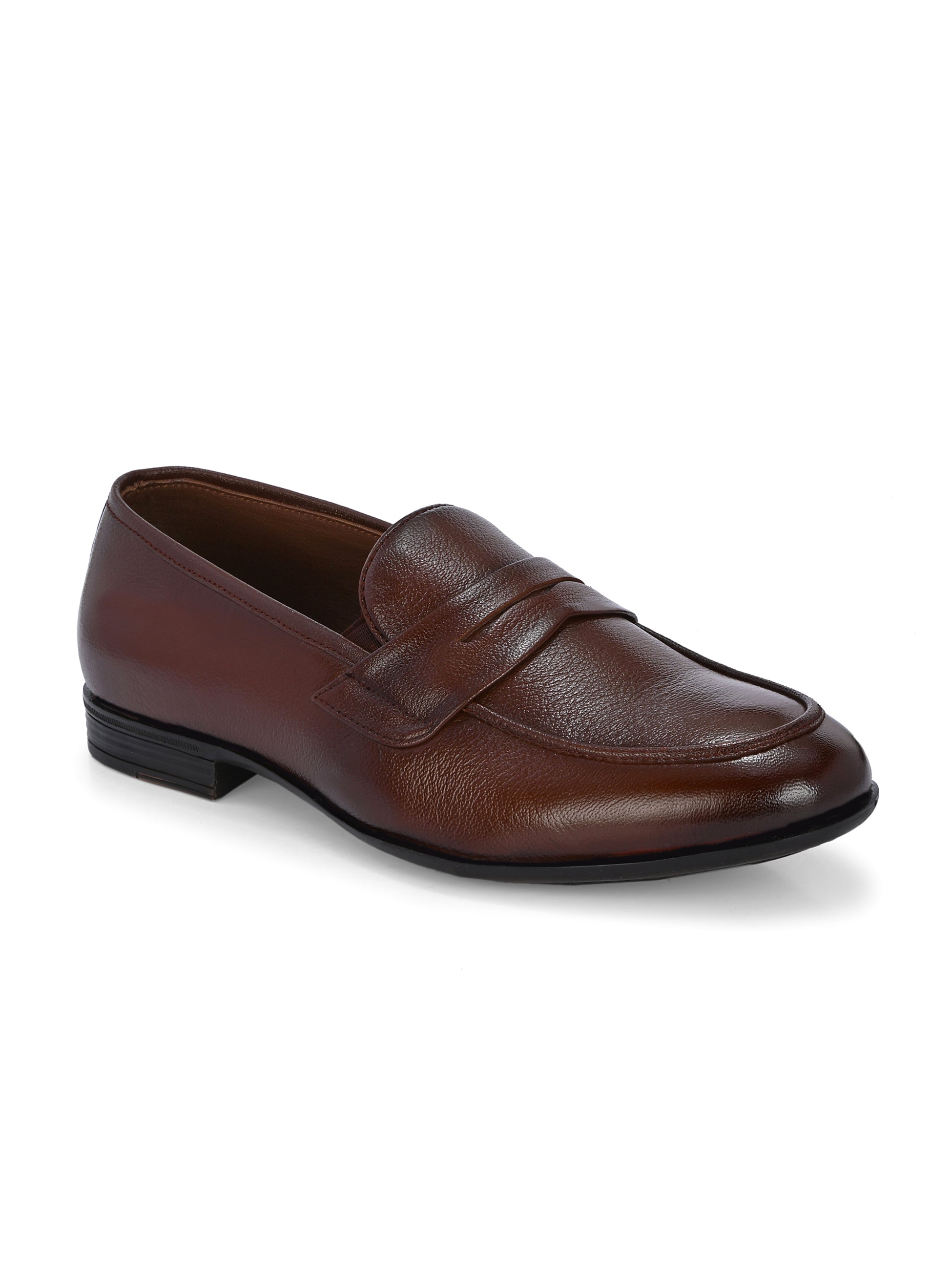 Rover Penny Loafers by Aspeerio