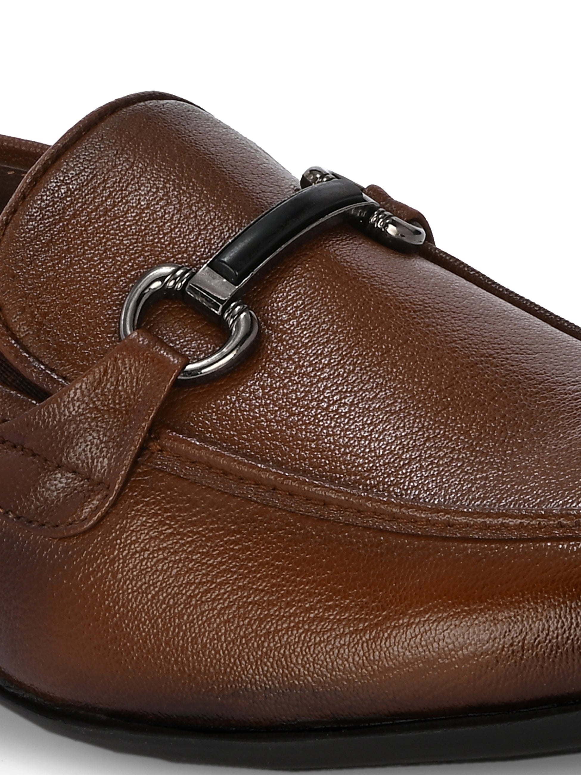 Rover Buckled Loafers by Aspeerio