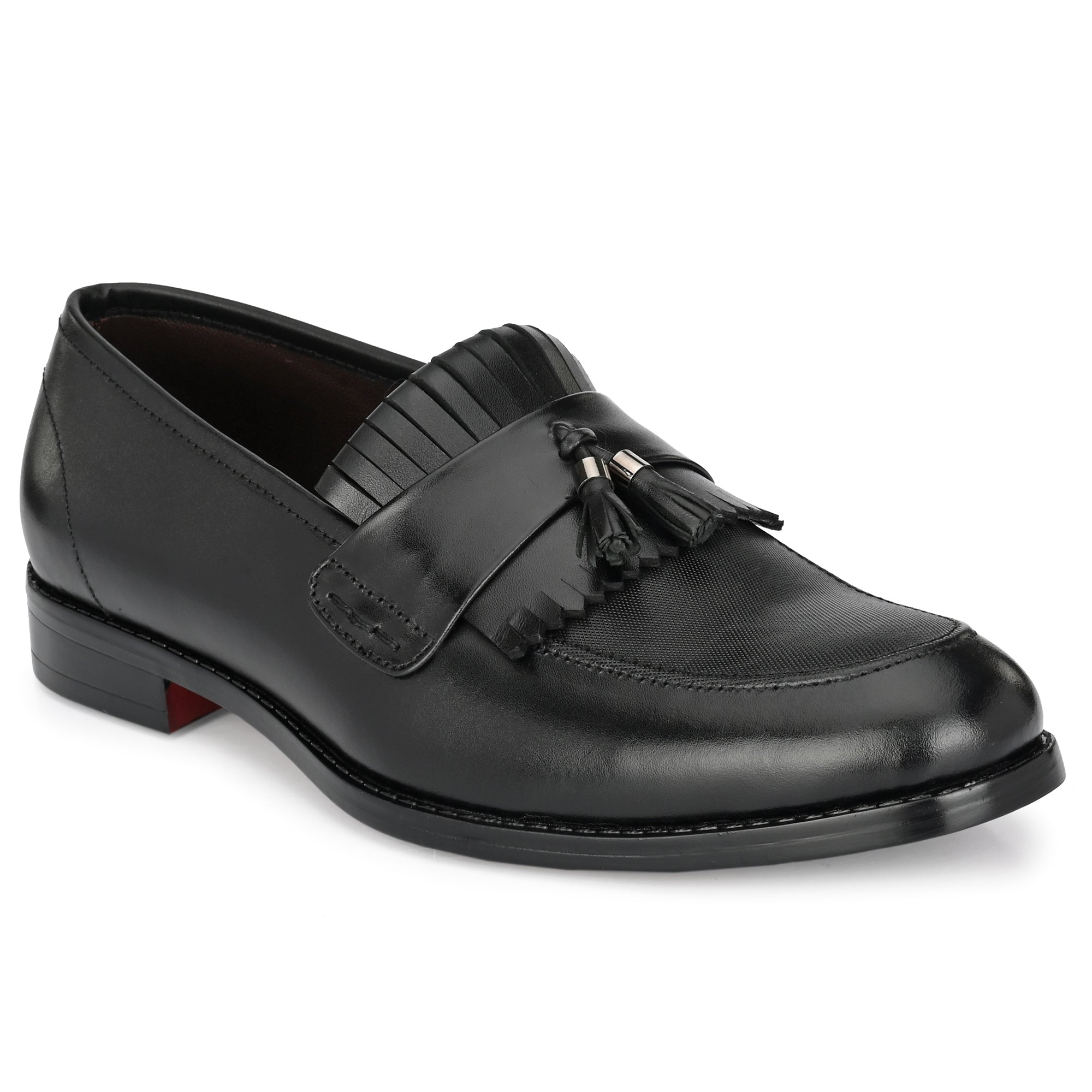 Tassled Formal Penny Loafers For Men with Textured Top