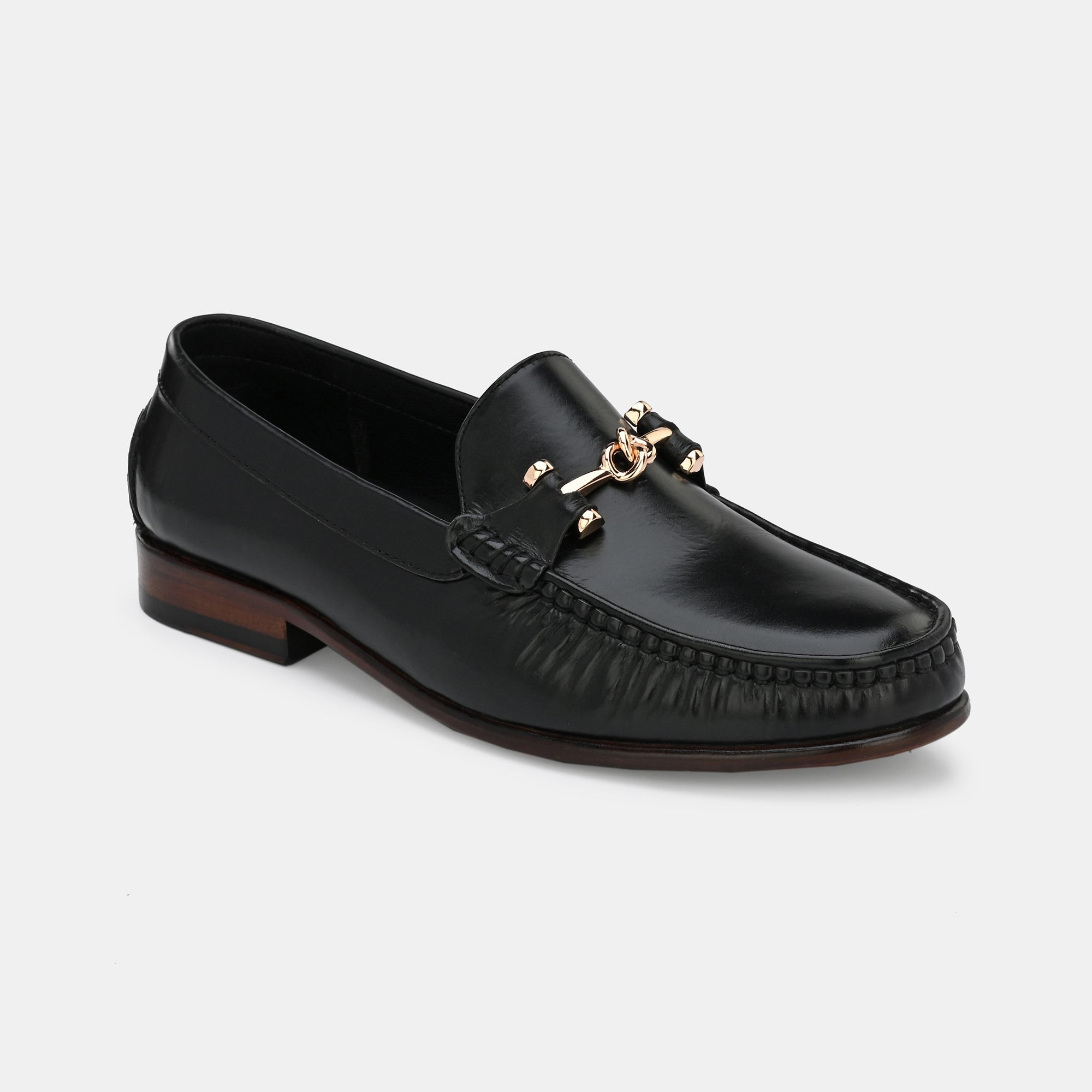 Classic Buckled Loafers by Lafattio