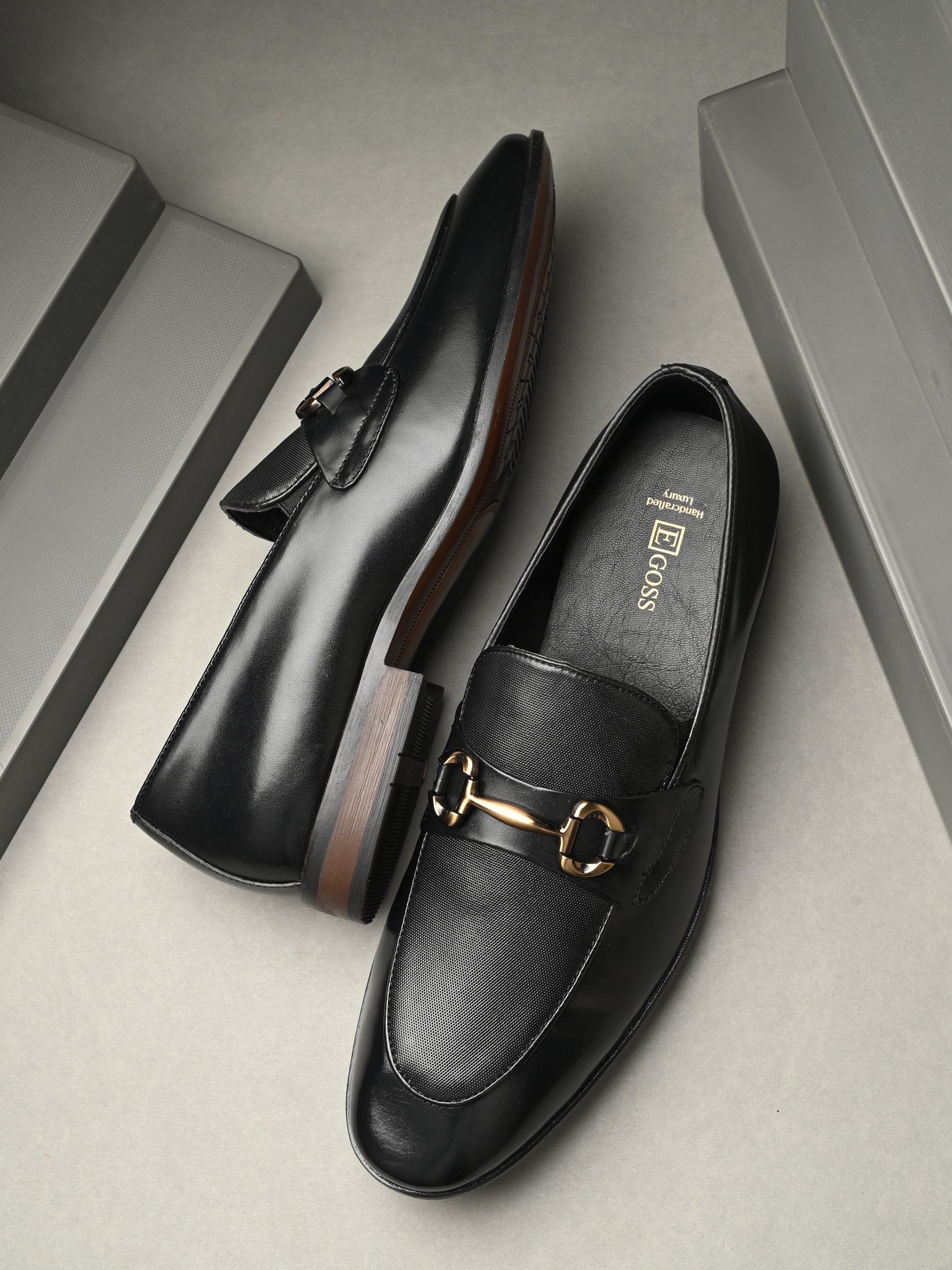 Egoss Buckled Loafers For Men