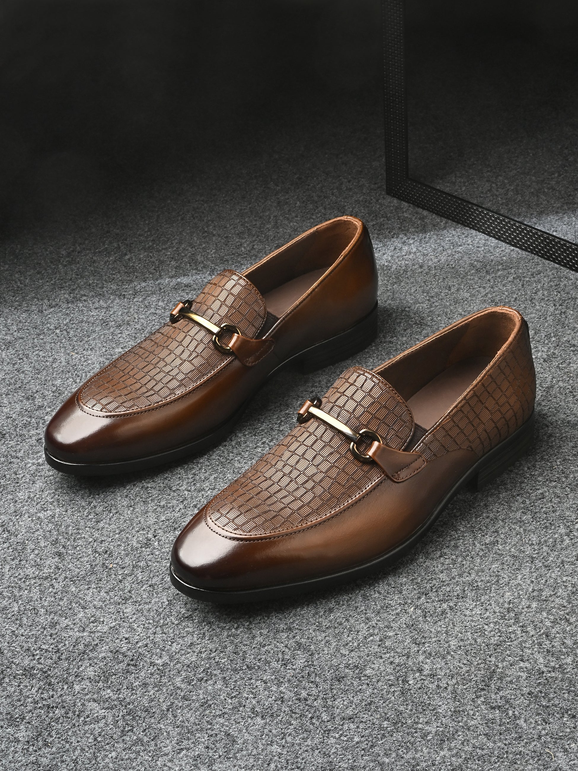 Egoss Platinum Party Loafers For Men