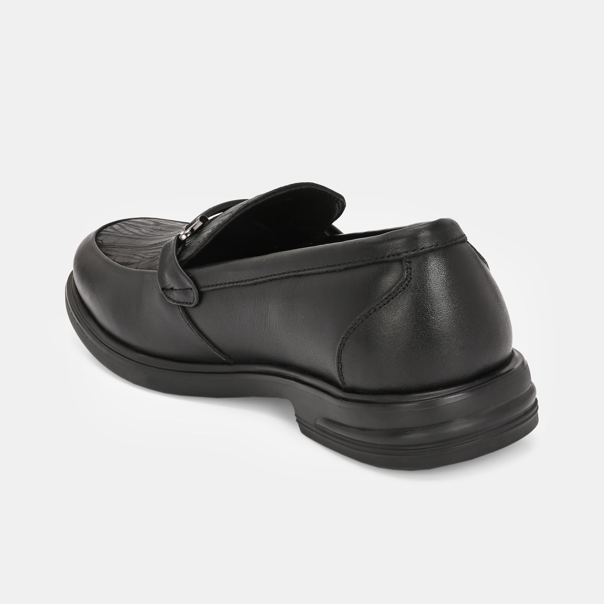 Buckled Party Loafers by Lafattio