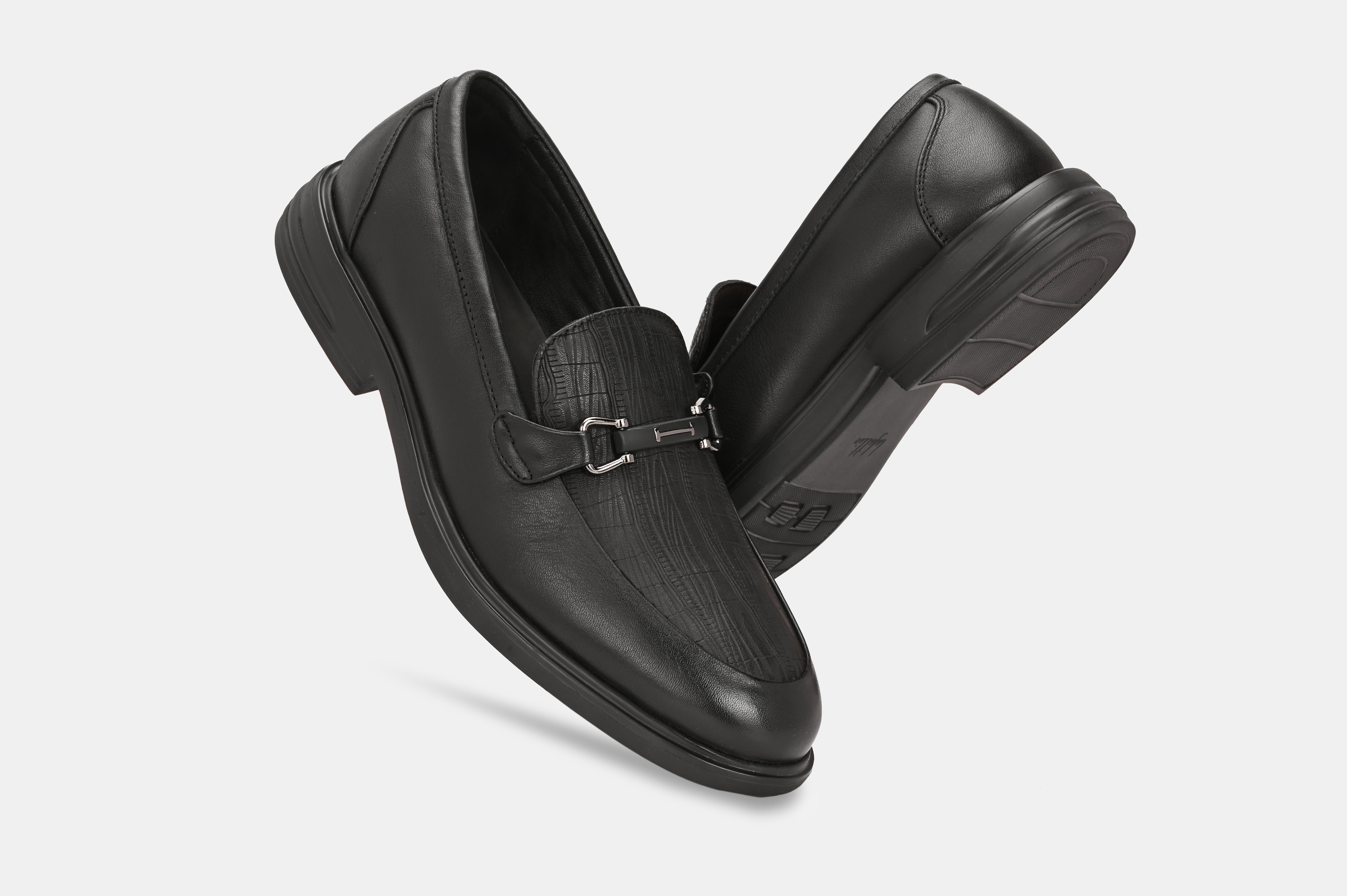 Buckled Party Loafers by Lafattio