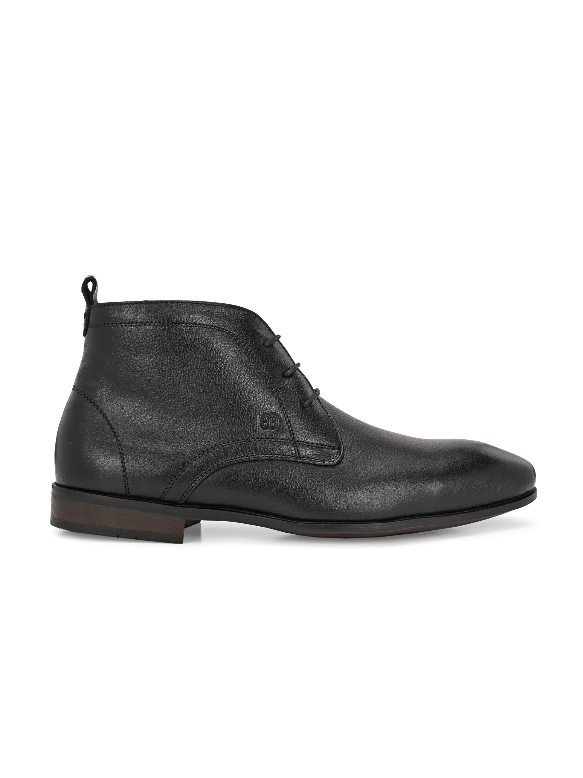 Rover Chukka Leather Boots by Aspeerio