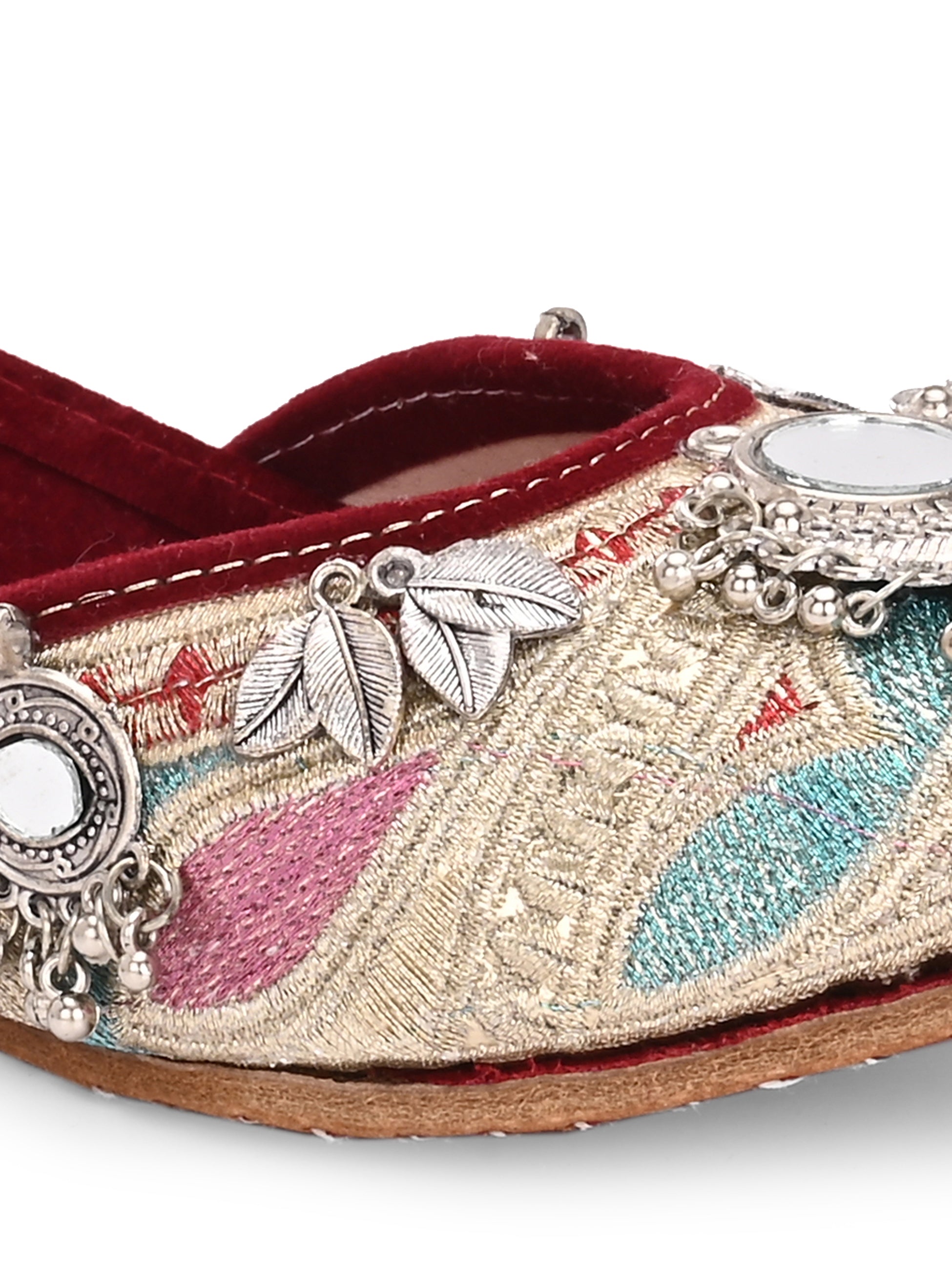 Juttis For Women by Lady Boss