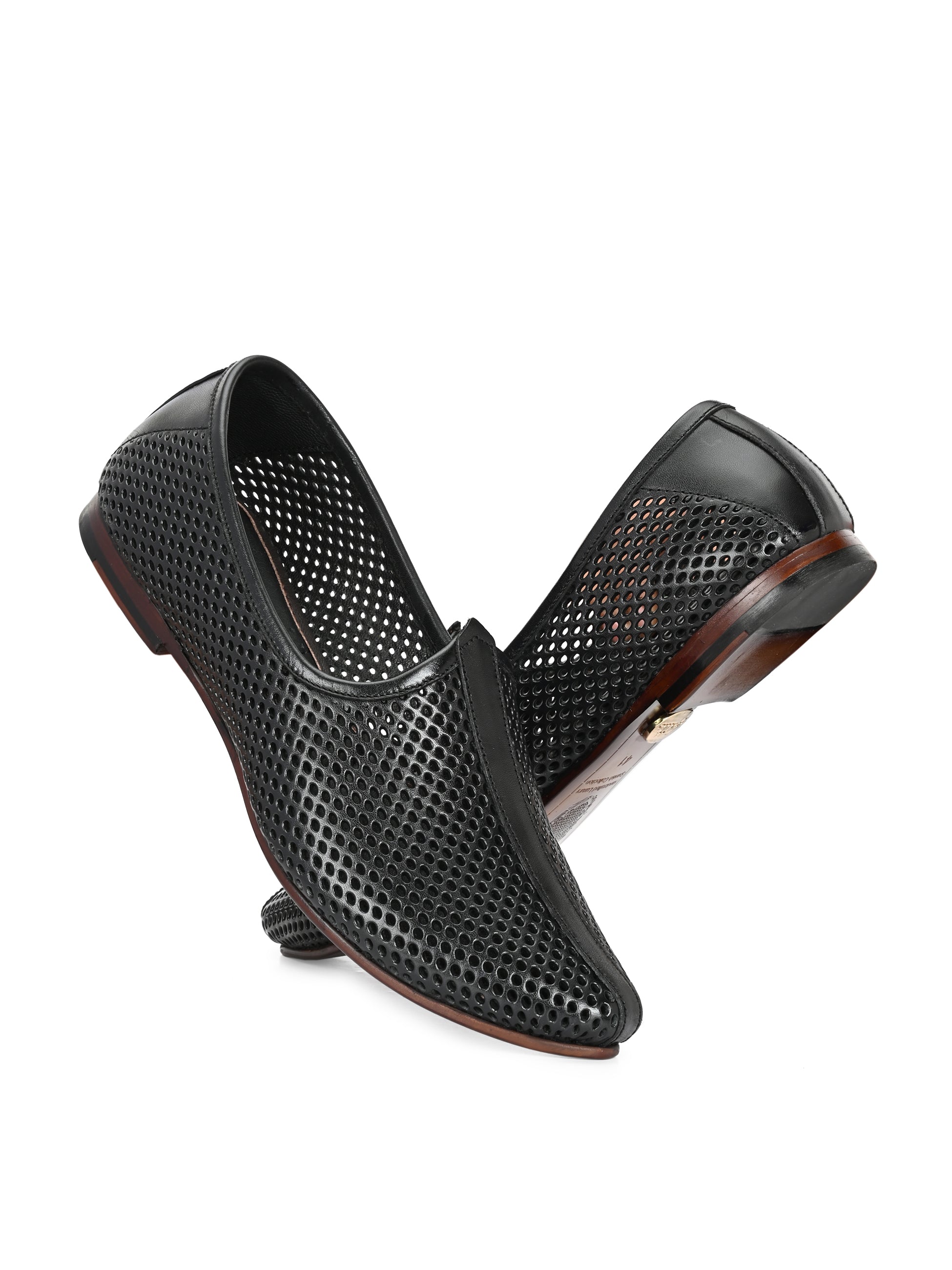 Black Malaga Jooti by Lafattio