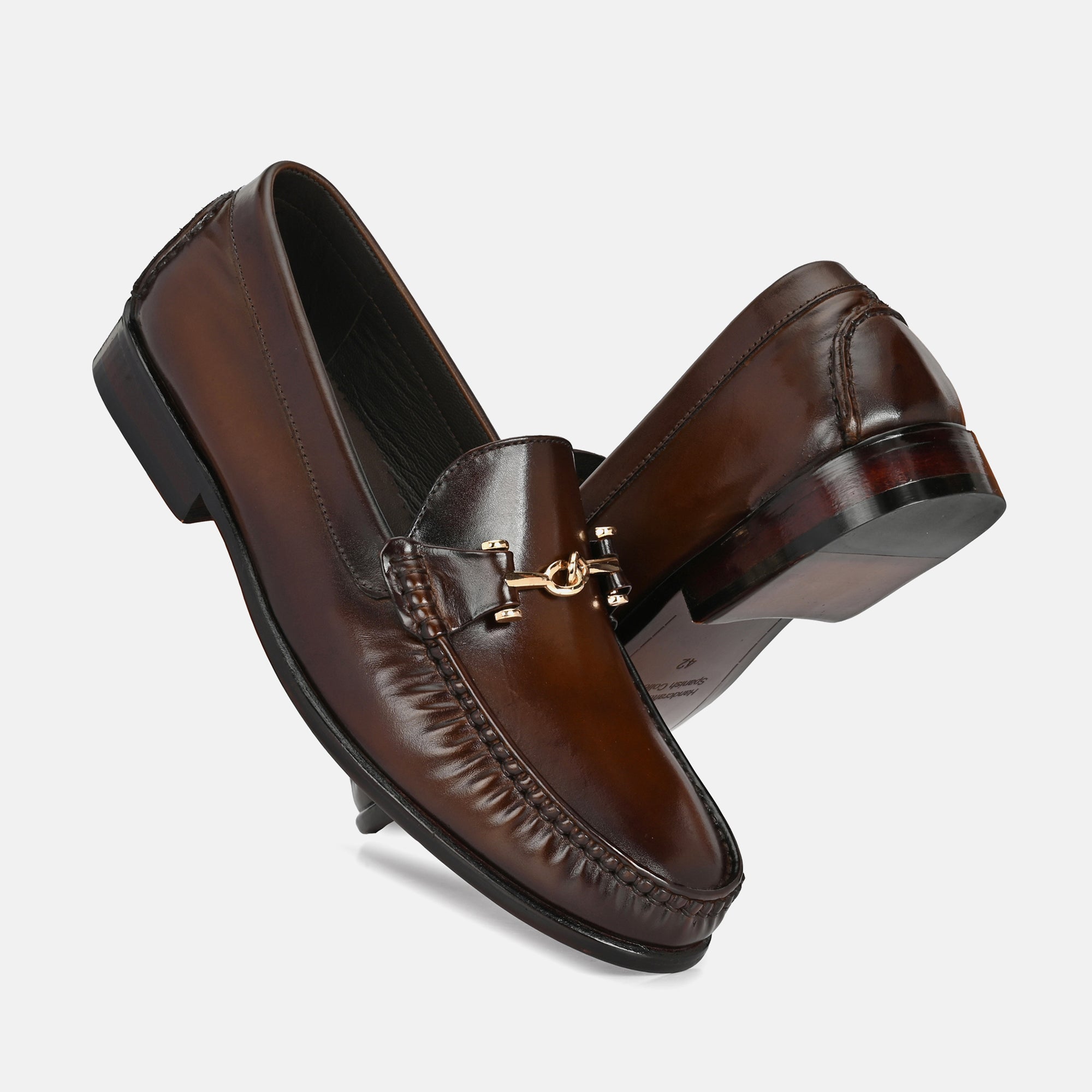 Classic Buckled Loafers by Lafattio