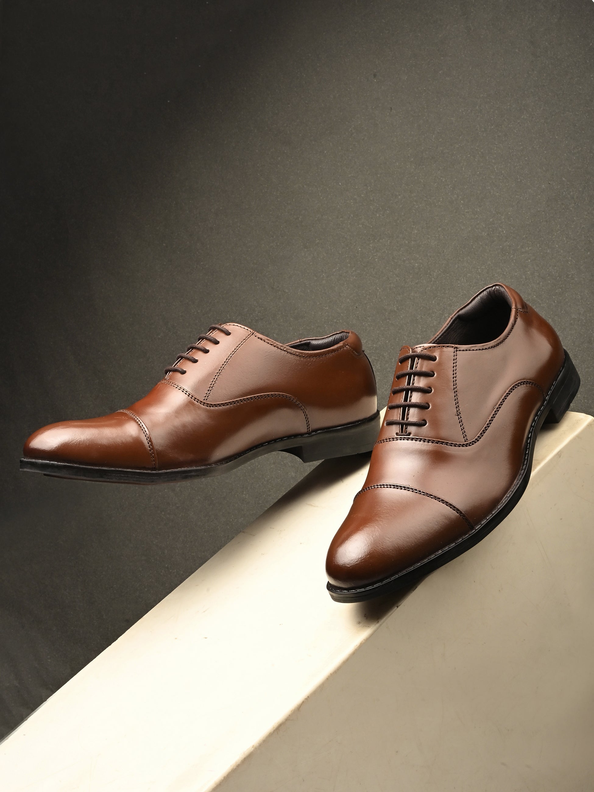 Egoss Formal Leather Laceup Shoes For Men