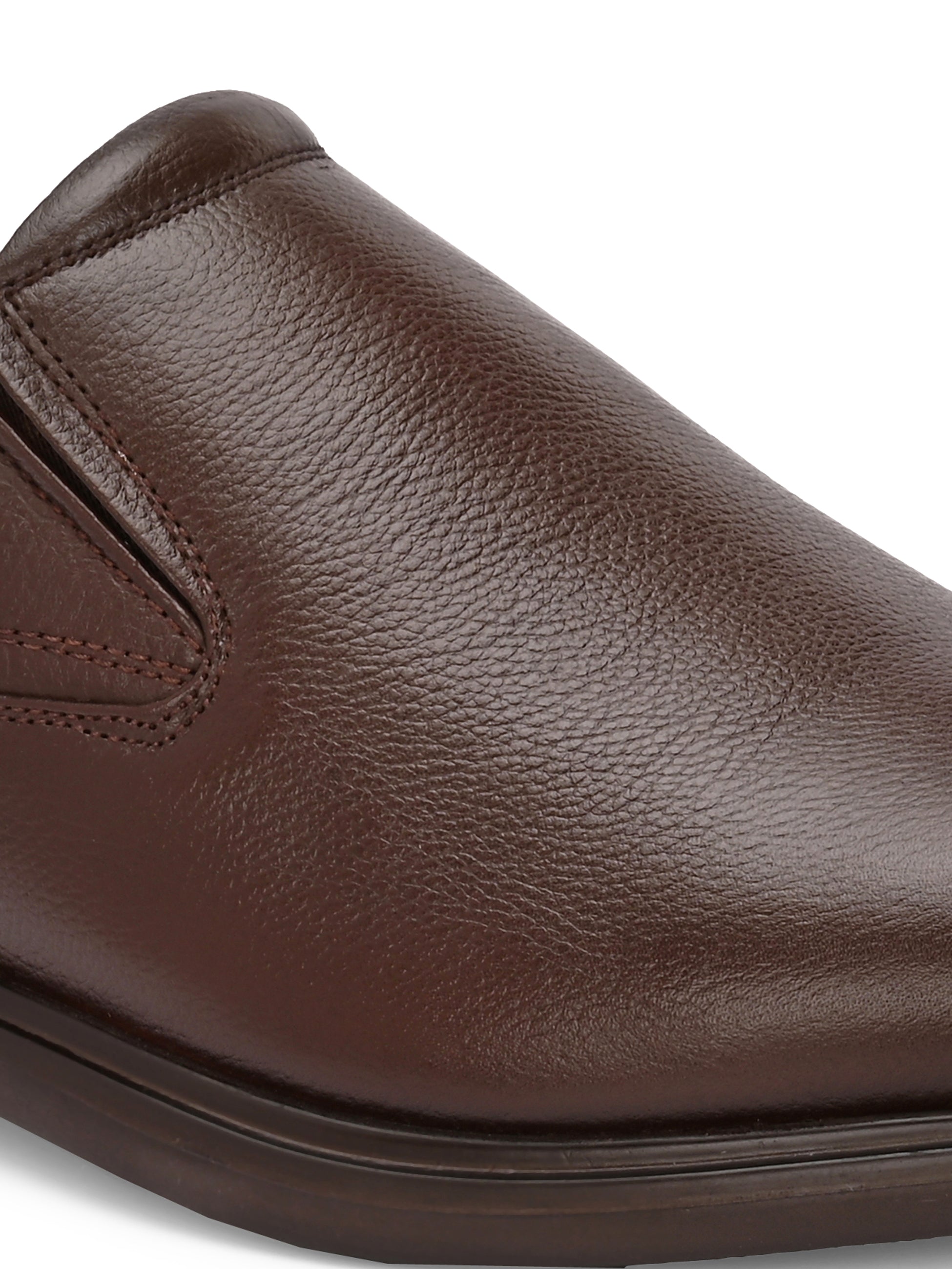 Zero Gravity Luxe Moccasins by Aspeerio