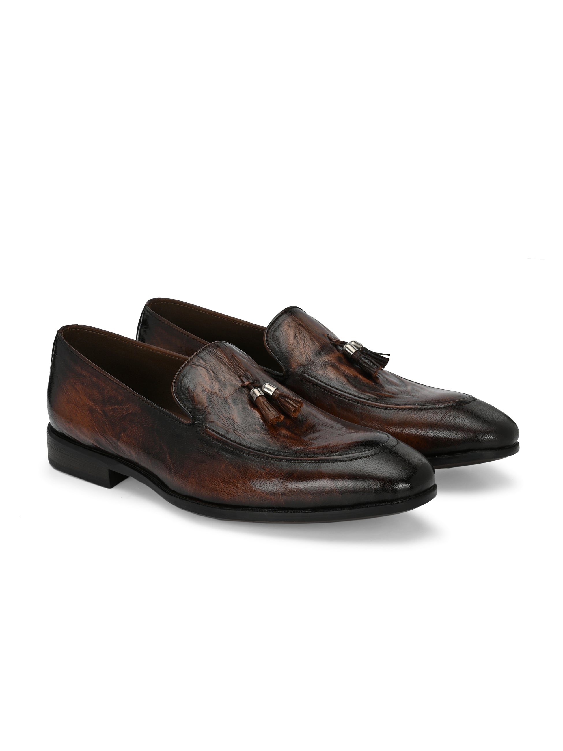 Rover Tassel Loafers by Aspeerio
