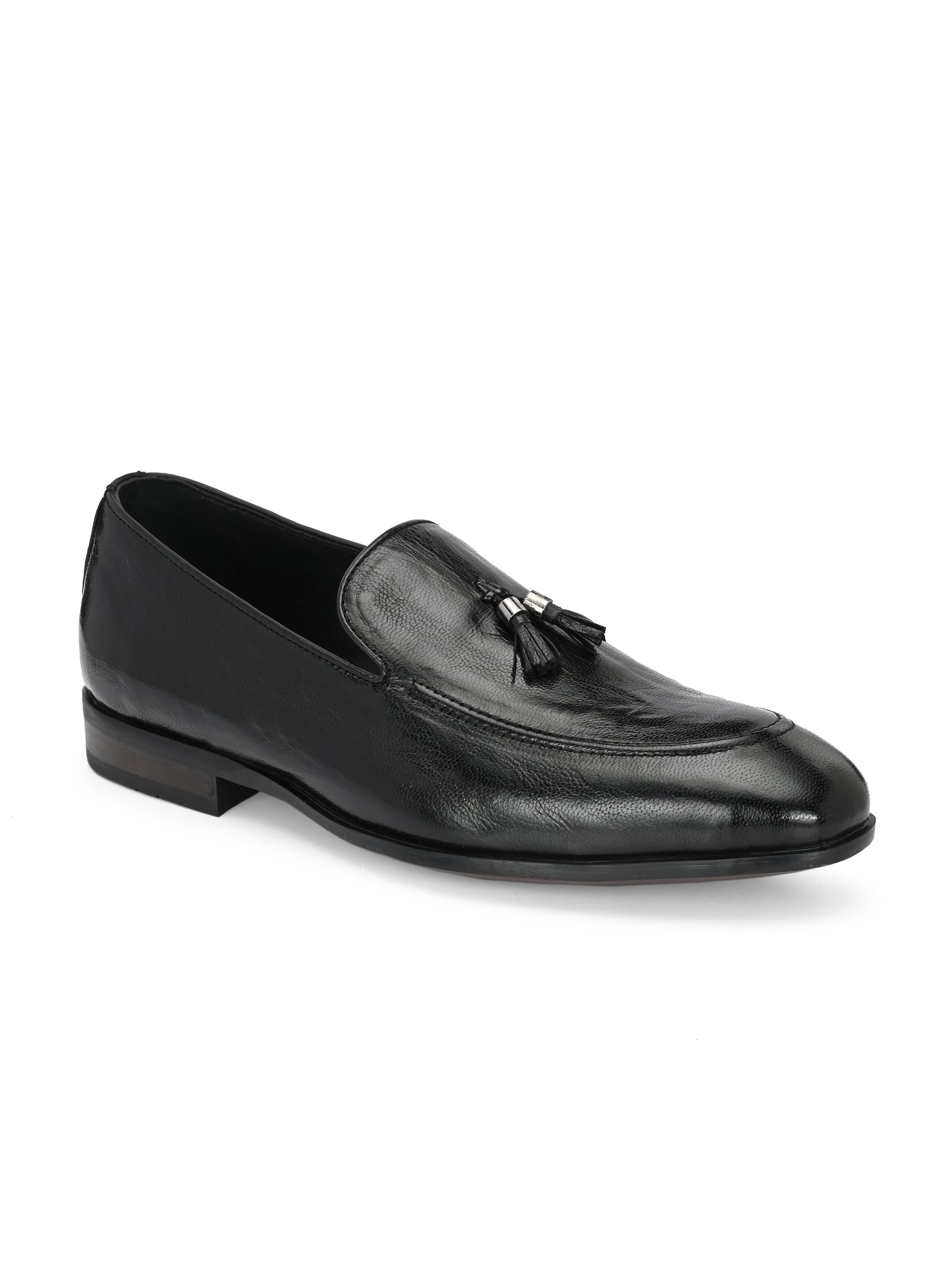Rover Tassel Loafers by Aspeerio