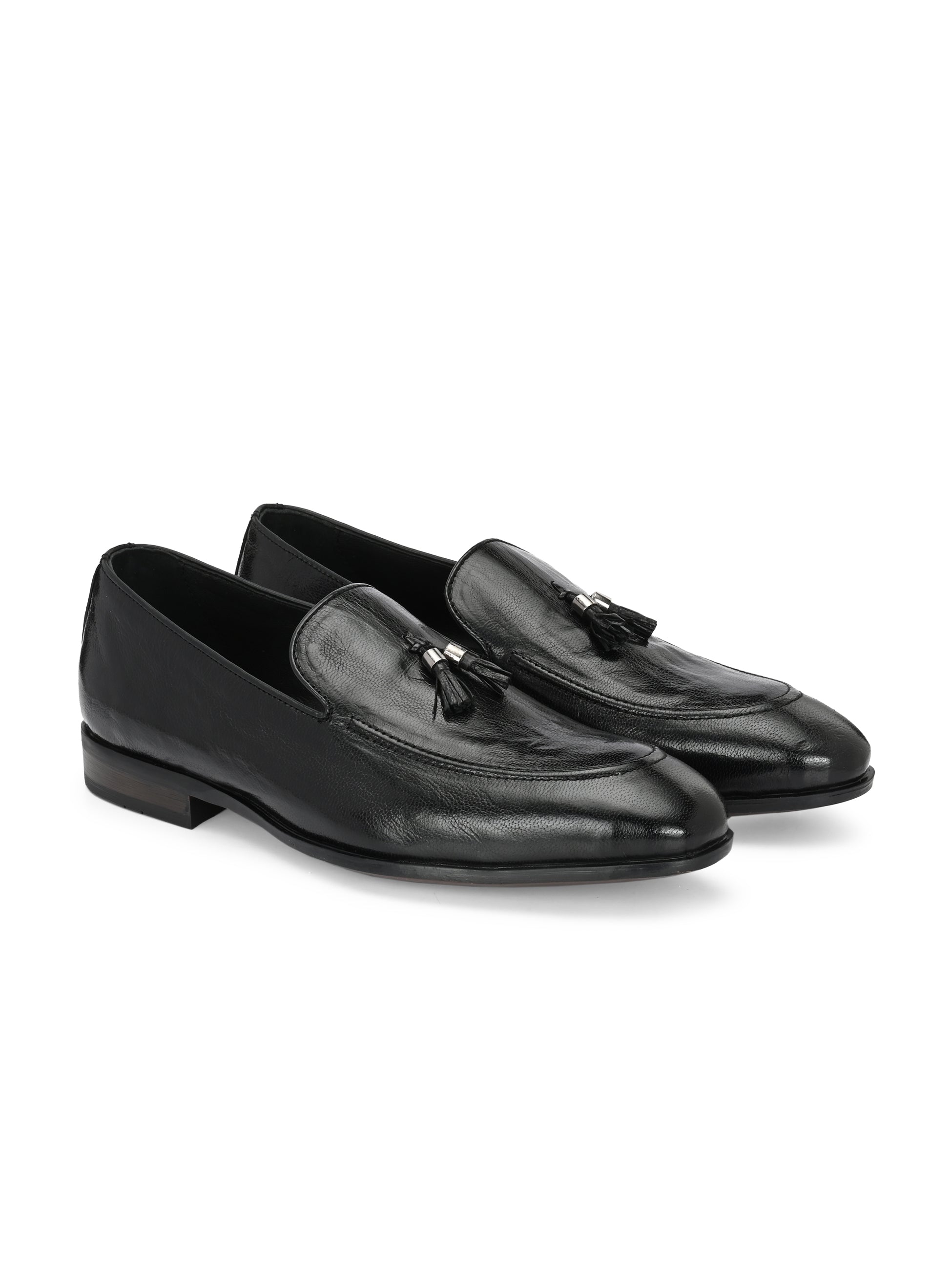 Rover Tassel Loafers by Aspeerio