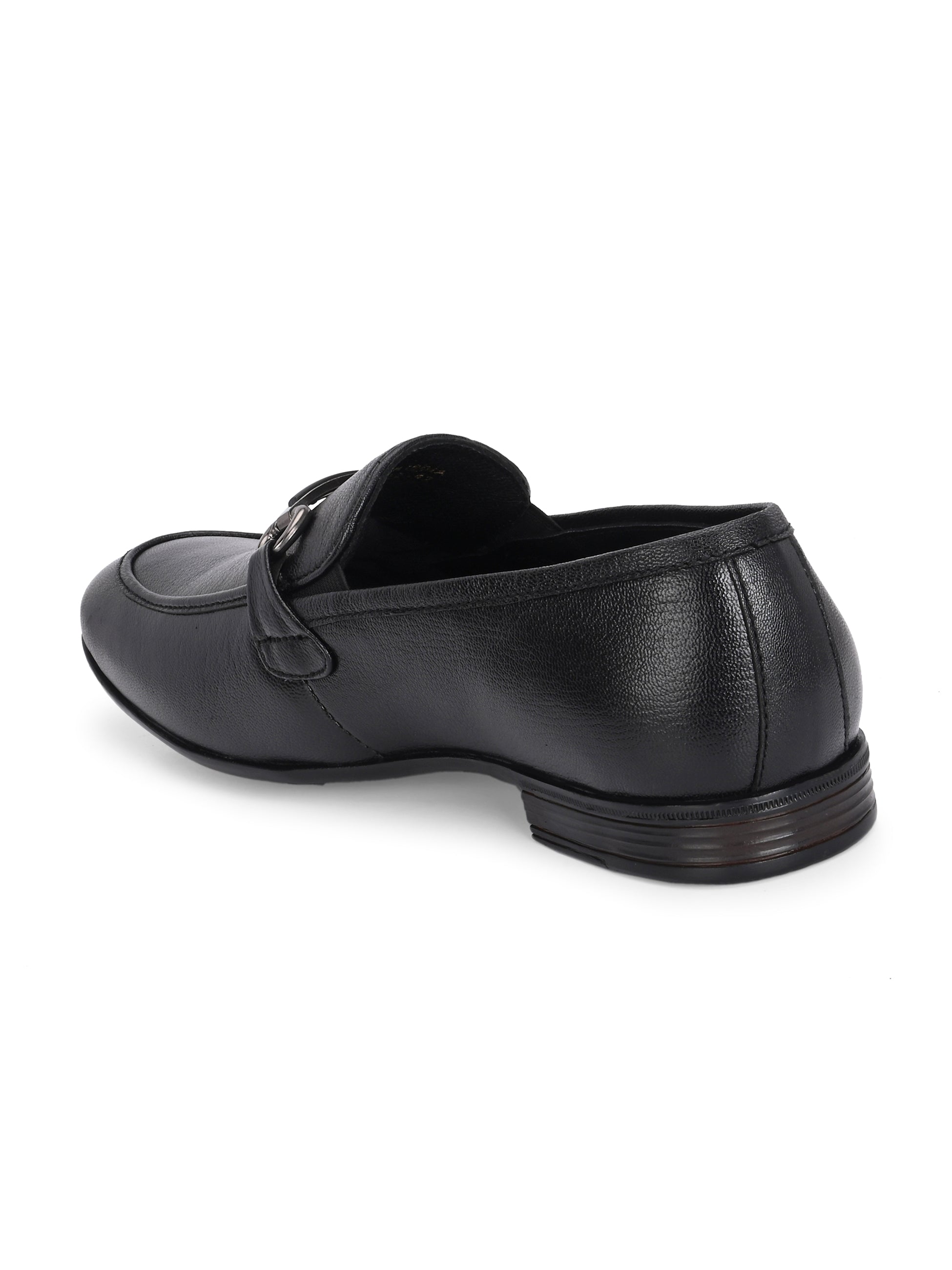 Rover Penny Loafers by Aspeerio