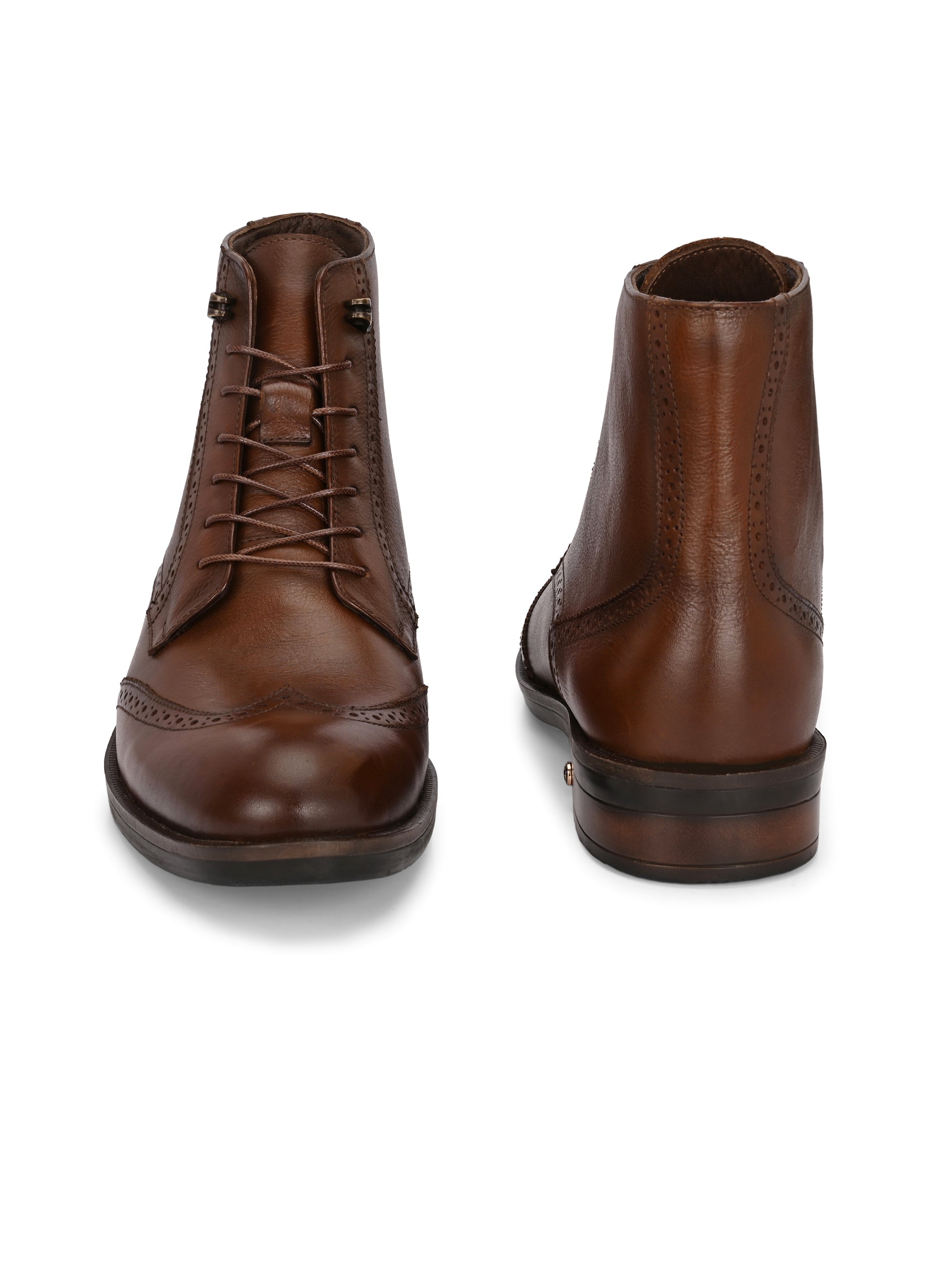 Mudtrail Lace-Up High Ankle Boots by Aspeerio