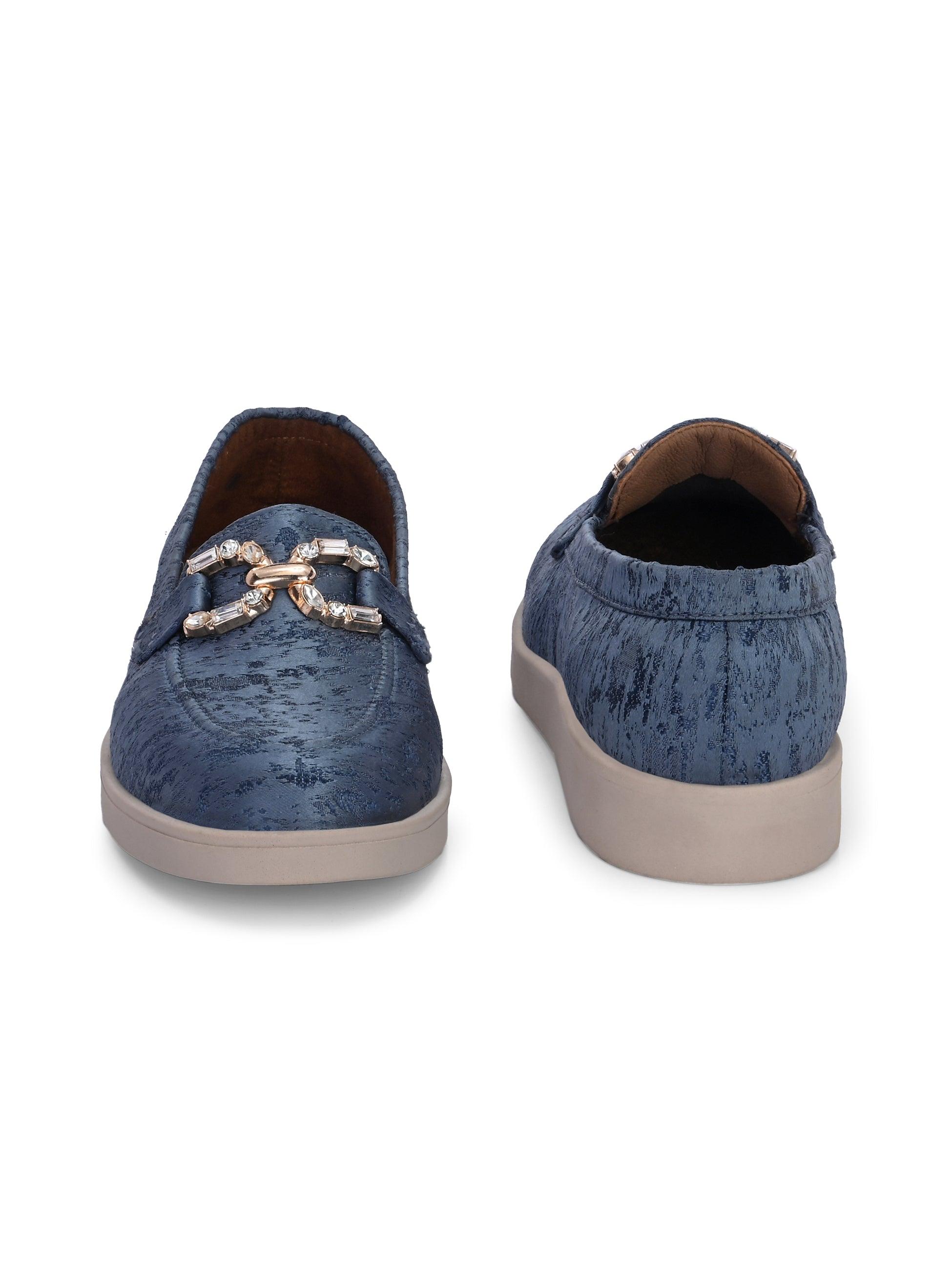 Blue Diamond - ladybossbyegoss